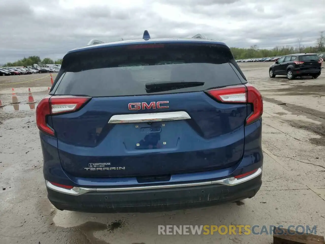 6 Photograph of a damaged car 3GKALPEV3NL132970 GMC TERRAIN 2022