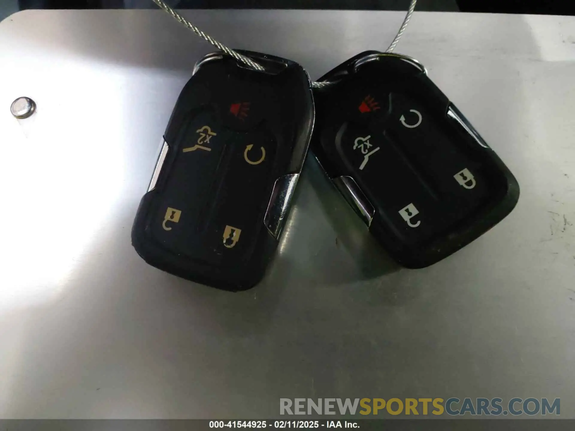11 Photograph of a damaged car 3GKALPEV3NL304124 GMC TERRAIN 2022