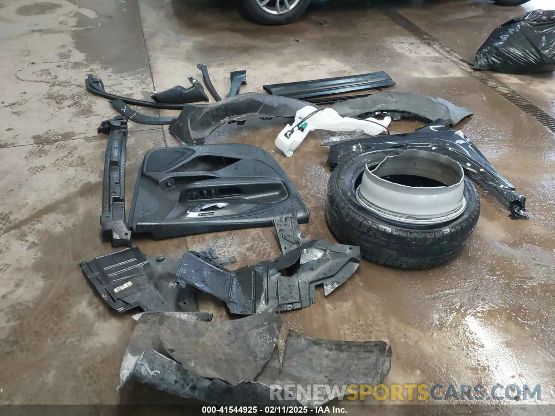 12 Photograph of a damaged car 3GKALPEV3NL304124 GMC TERRAIN 2022