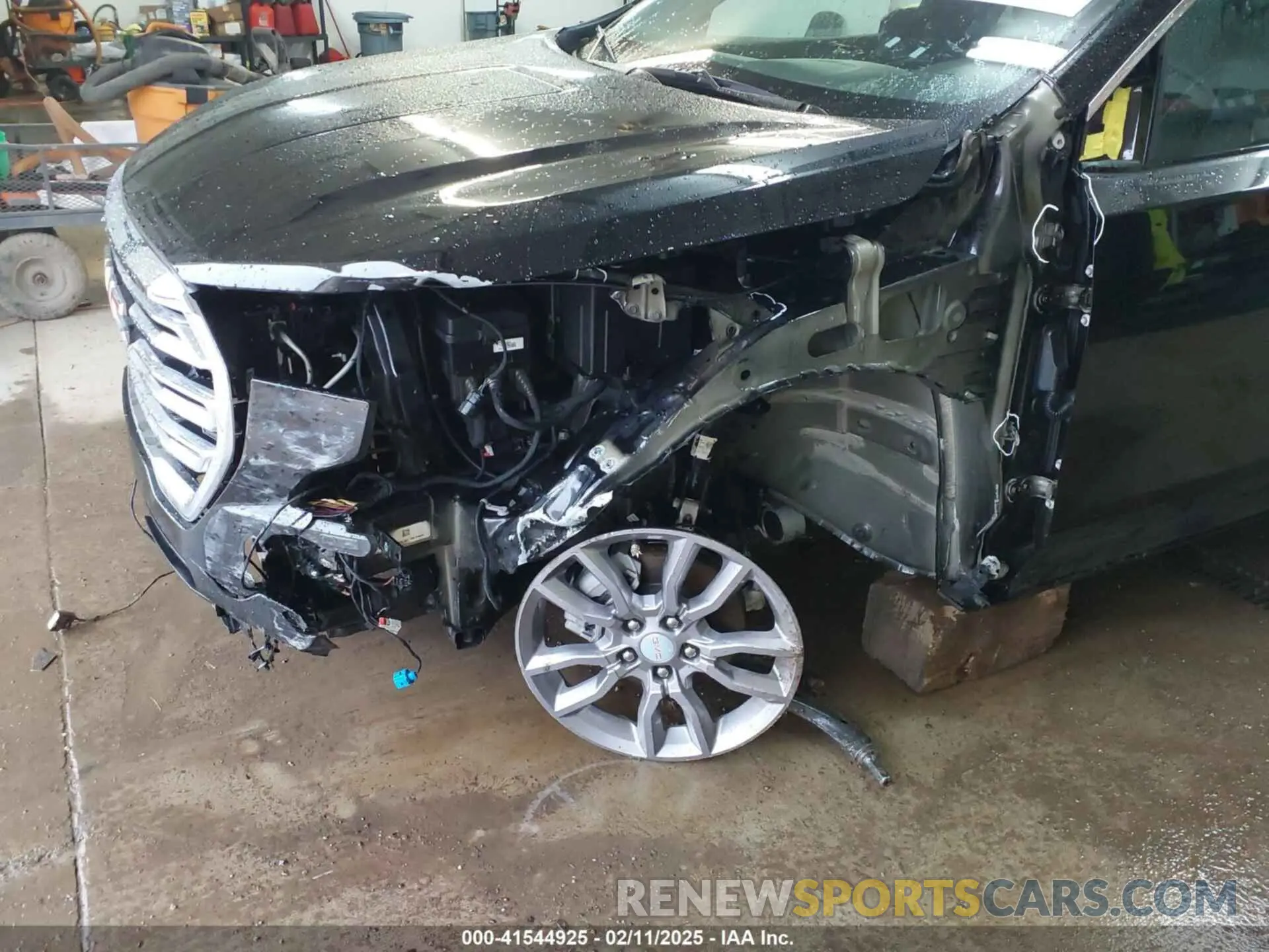 19 Photograph of a damaged car 3GKALPEV3NL304124 GMC TERRAIN 2022