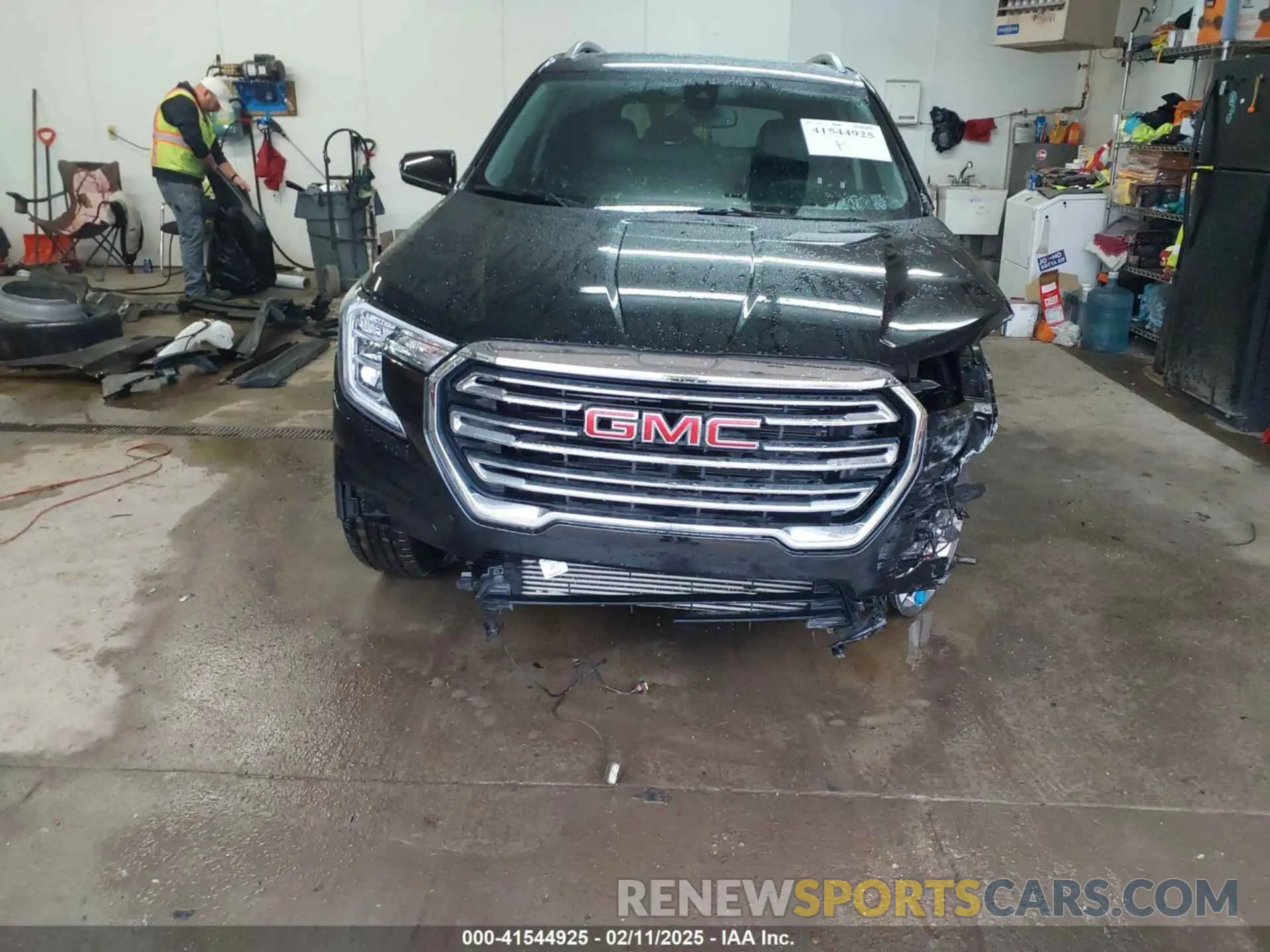 6 Photograph of a damaged car 3GKALPEV3NL304124 GMC TERRAIN 2022