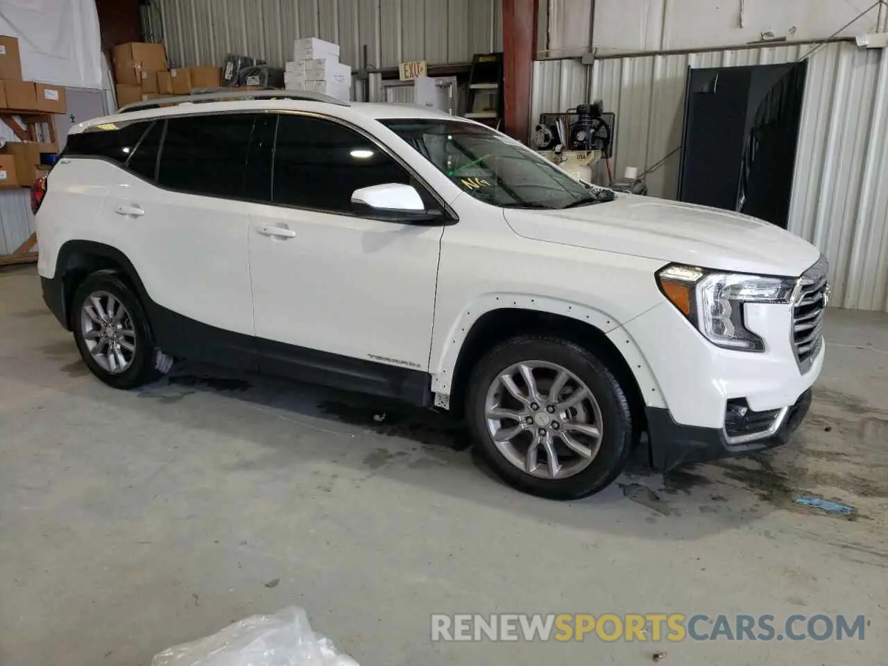 4 Photograph of a damaged car 3GKALPEV4NL102716 GMC TERRAIN 2022