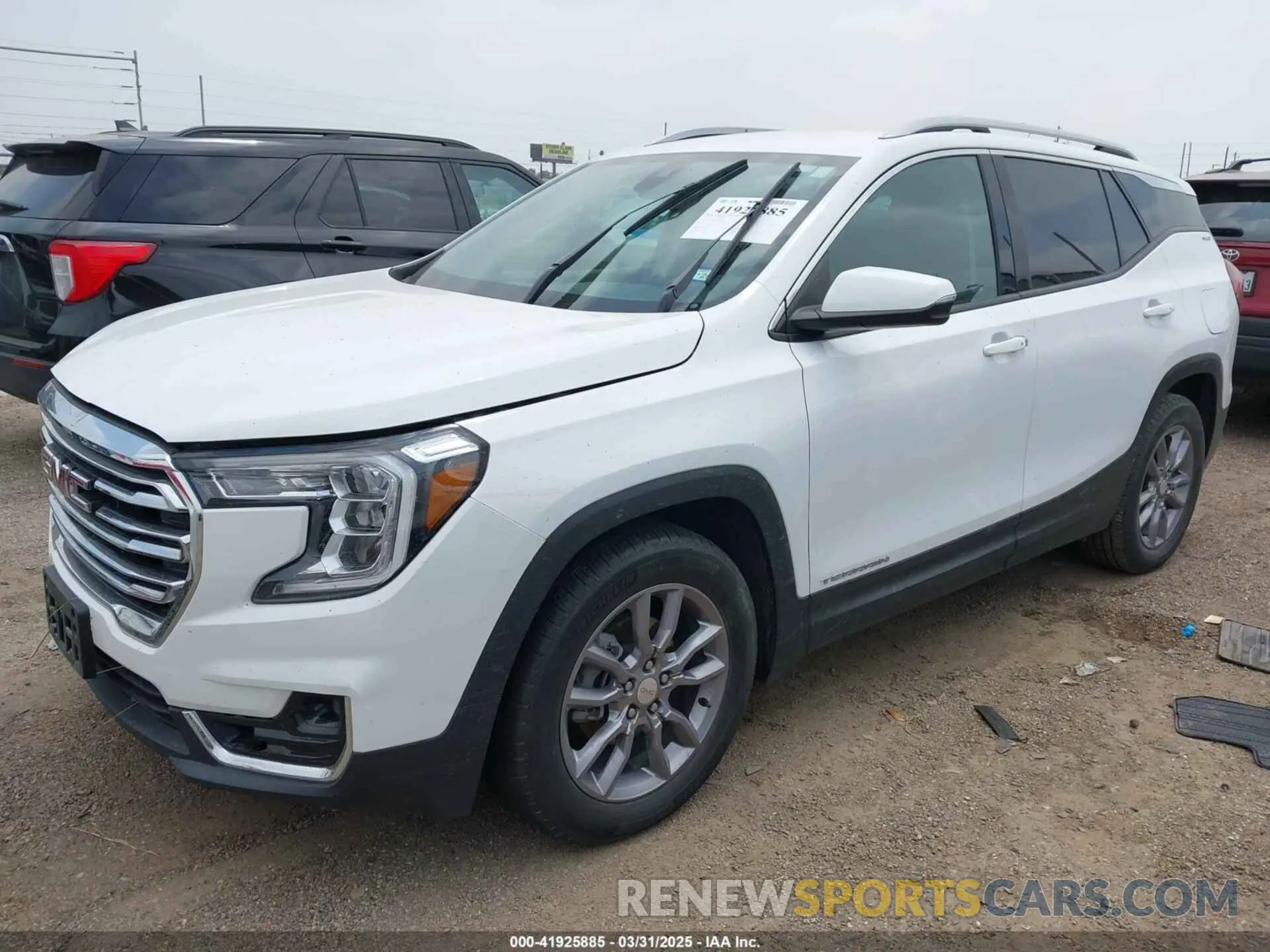 2 Photograph of a damaged car 3GKALPEV4NL144092 GMC TERRAIN 2022