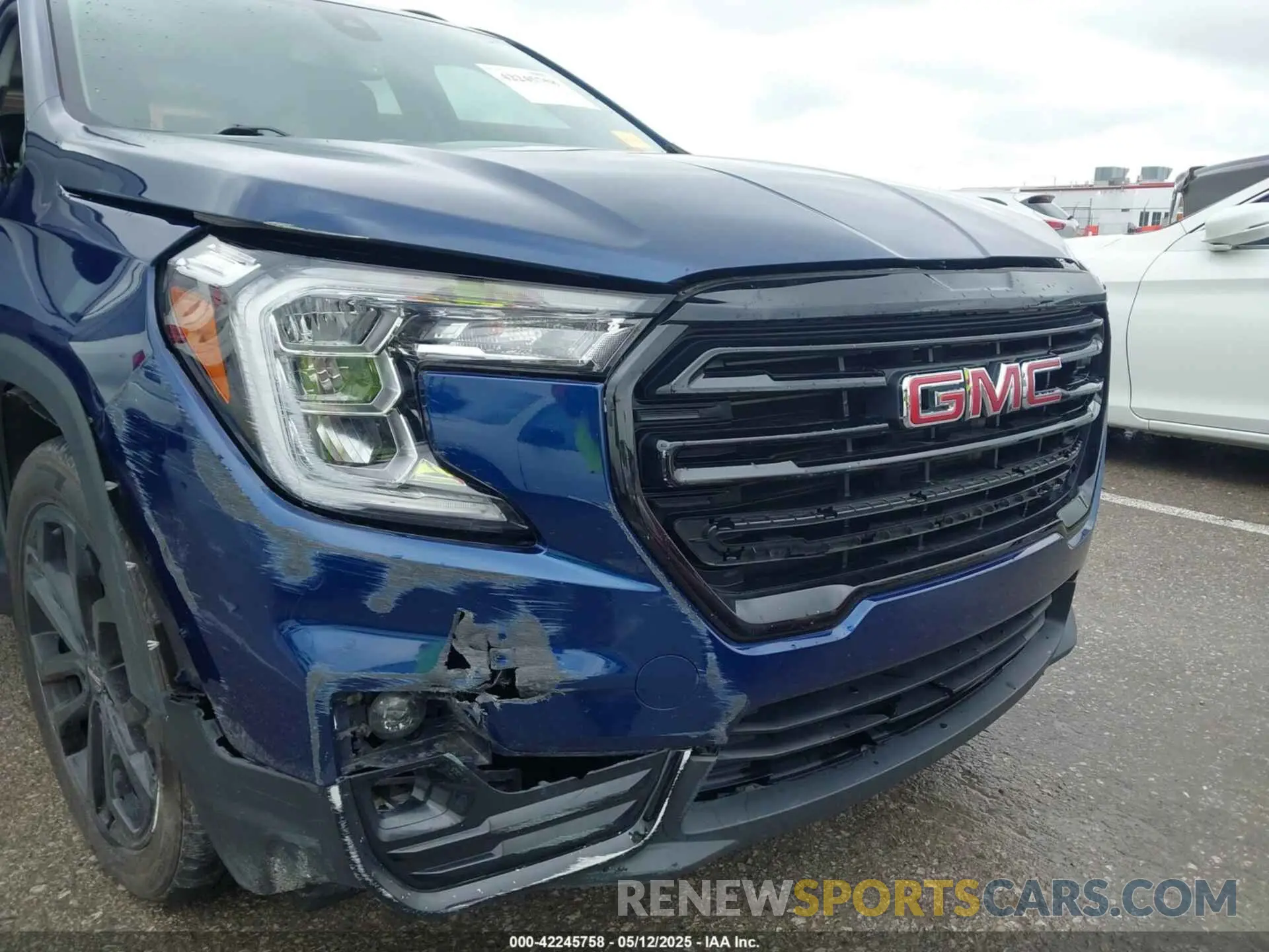 6 Photograph of a damaged car 3GKALPEV4NL293635 GMC TERRAIN 2022