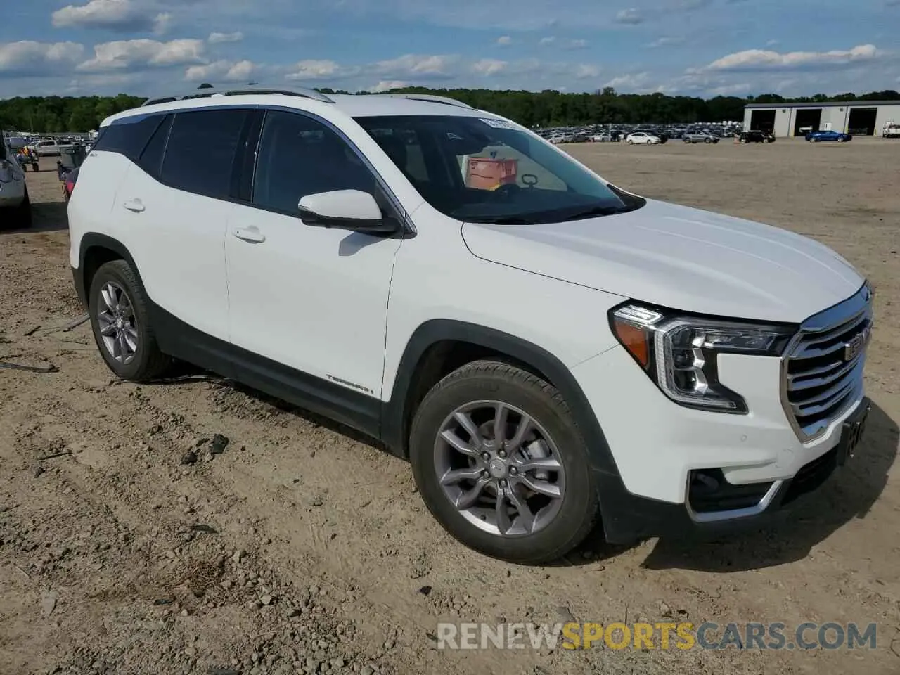 4 Photograph of a damaged car 3GKALPEV4NL304777 GMC TERRAIN 2022