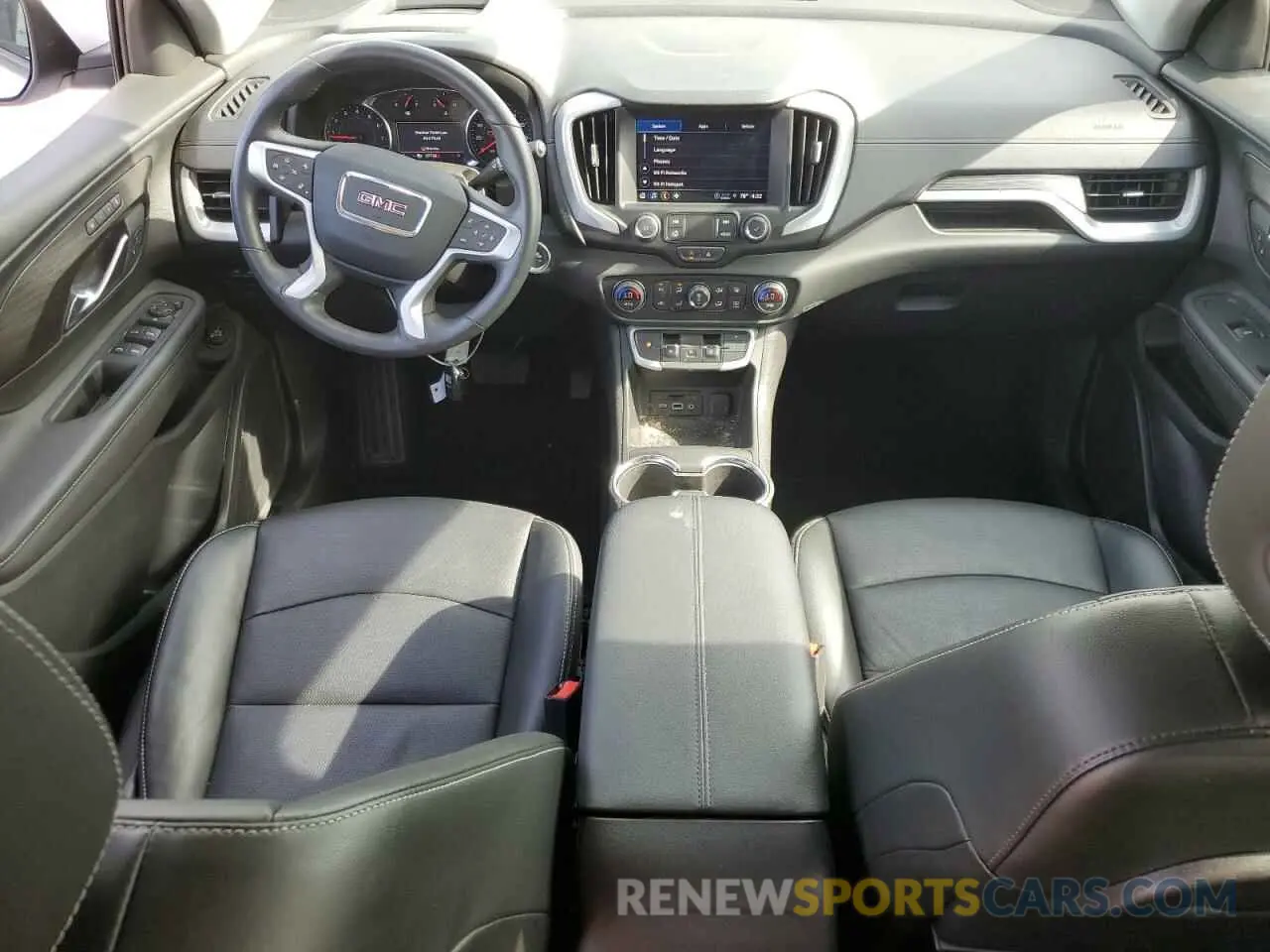 8 Photograph of a damaged car 3GKALPEV4NL304777 GMC TERRAIN 2022