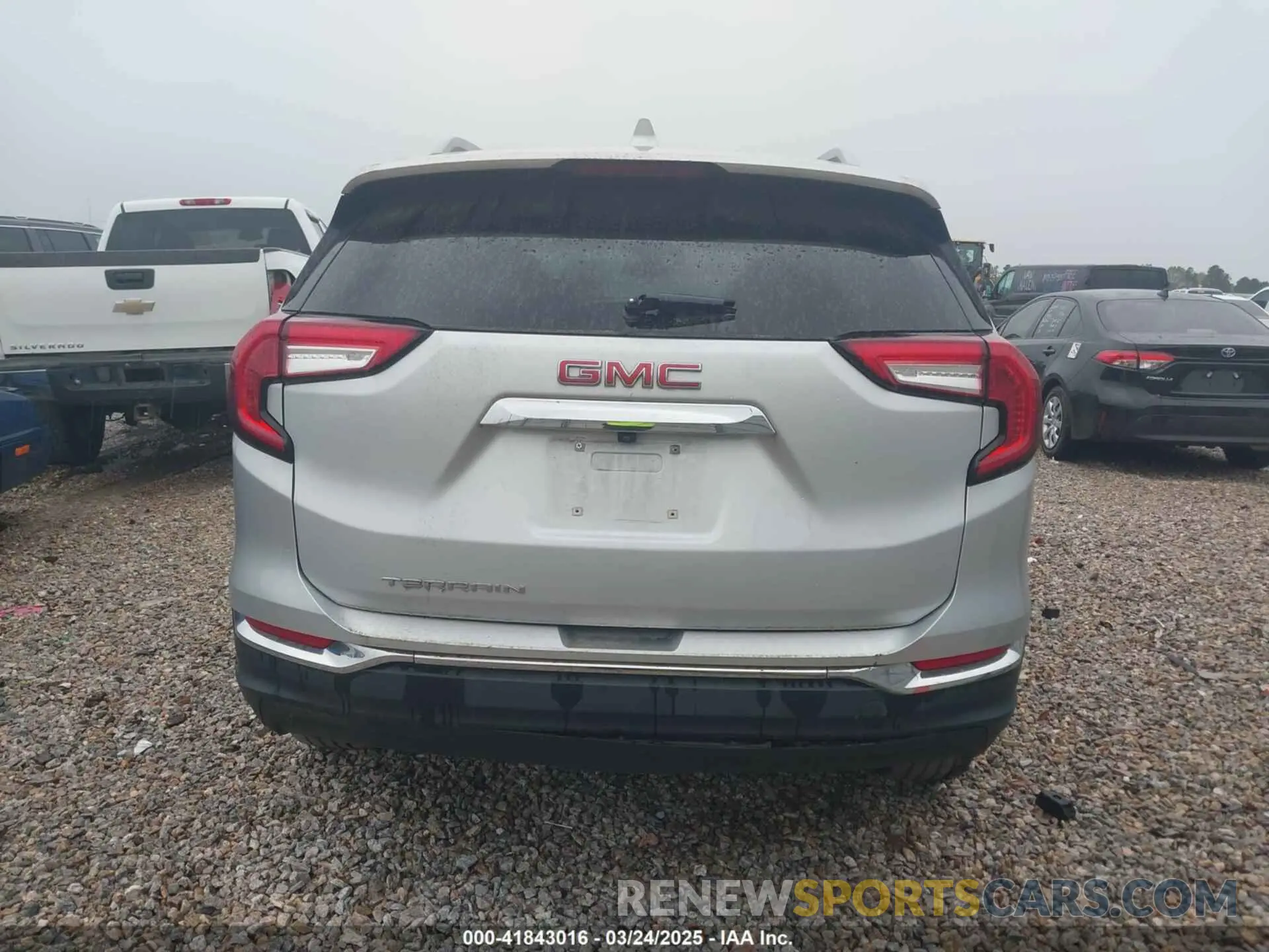 16 Photograph of a damaged car 3GKALPEV7NL210358 GMC TERRAIN 2022