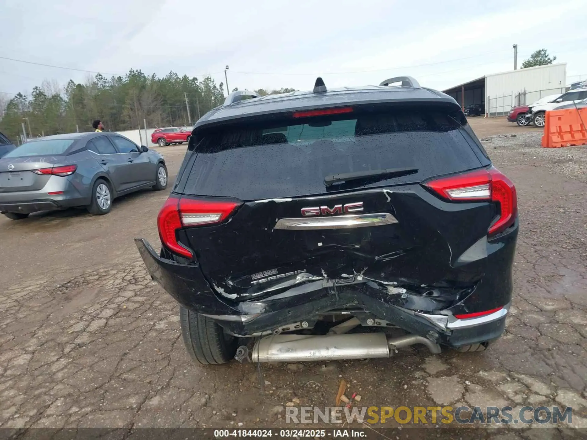 17 Photograph of a damaged car 3GKALPEV7NL271077 GMC TERRAIN 2022