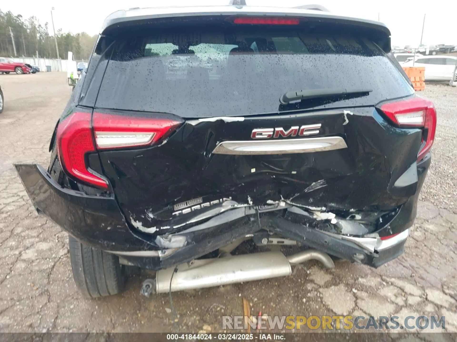 6 Photograph of a damaged car 3GKALPEV7NL271077 GMC TERRAIN 2022