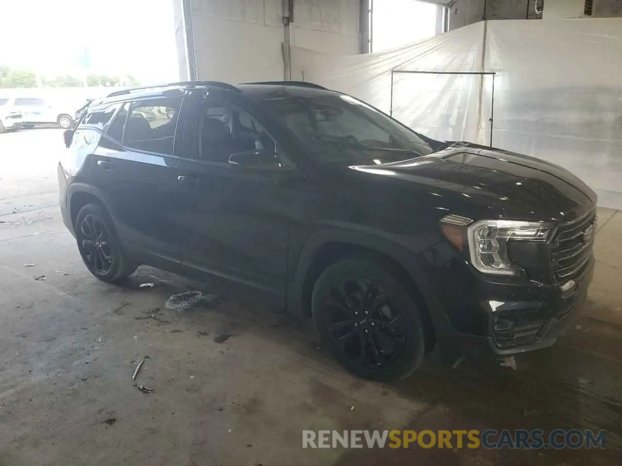4 Photograph of a damaged car 3GKALPEV8NL249461 GMC TERRAIN 2022