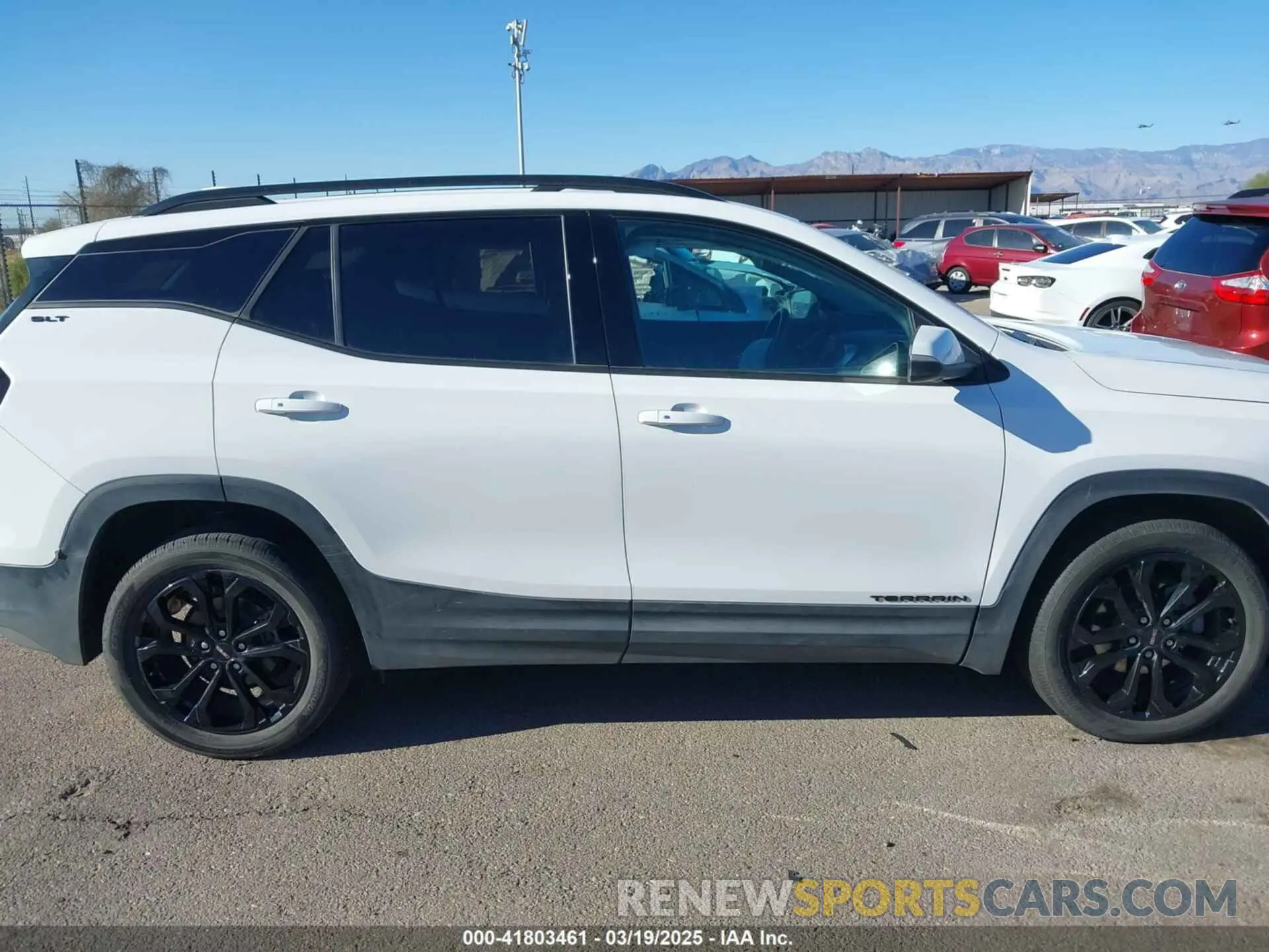 14 Photograph of a damaged car 3GKALPEV8NL251632 GMC TERRAIN 2022