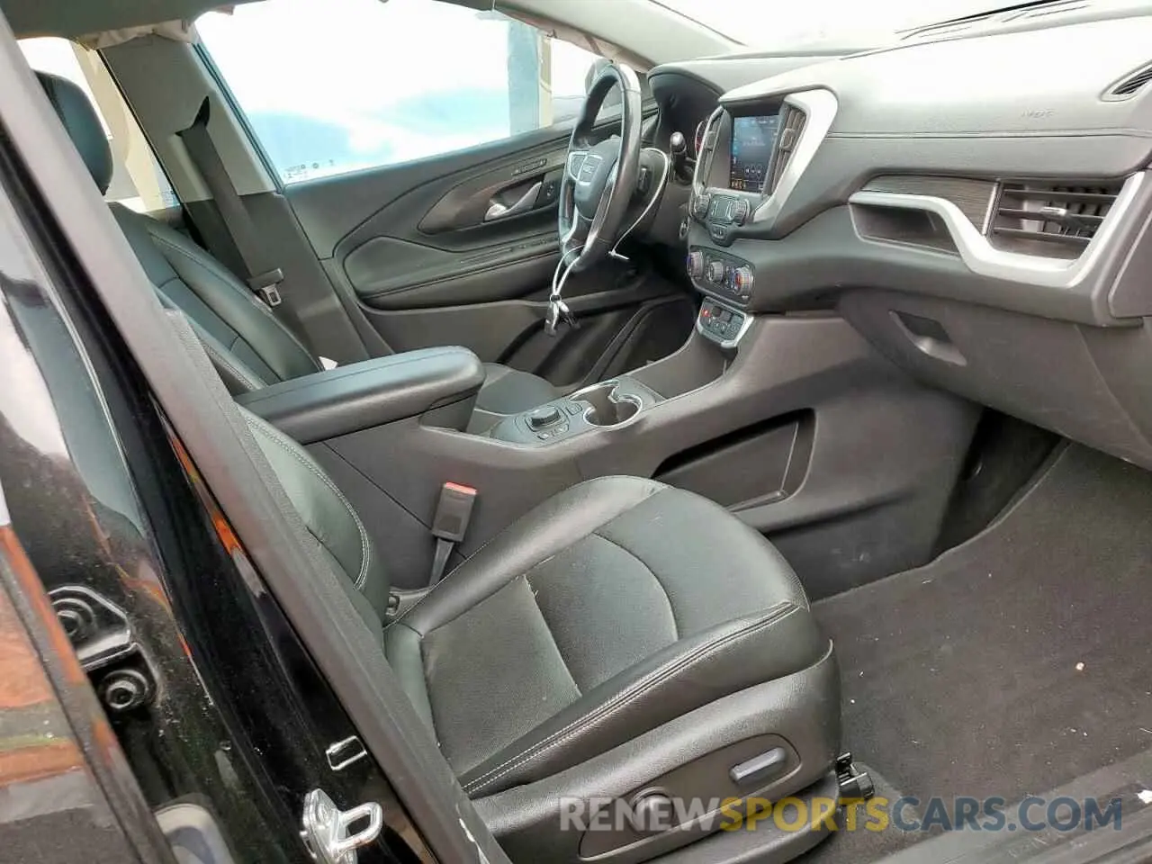 7 Photograph of a damaged car 3GKALPEV8NL292374 GMC TERRAIN 2022