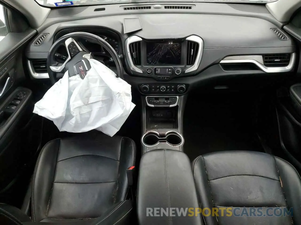 8 Photograph of a damaged car 3GKALPEV9NL179789 GMC TERRAIN 2022