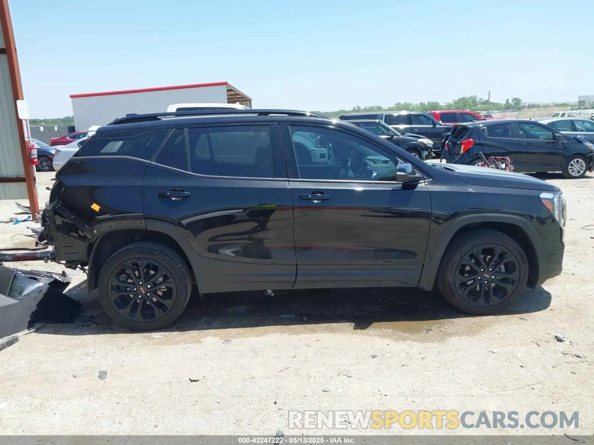 13 Photograph of a damaged car 3GKALPEVXNL280050 GMC TERRAIN 2022