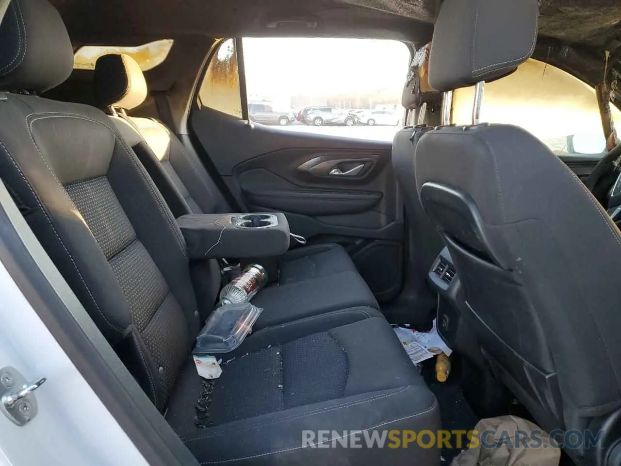 12 Photograph of a damaged car 3GKALTEV0NL106903 GMC TERRAIN 2022