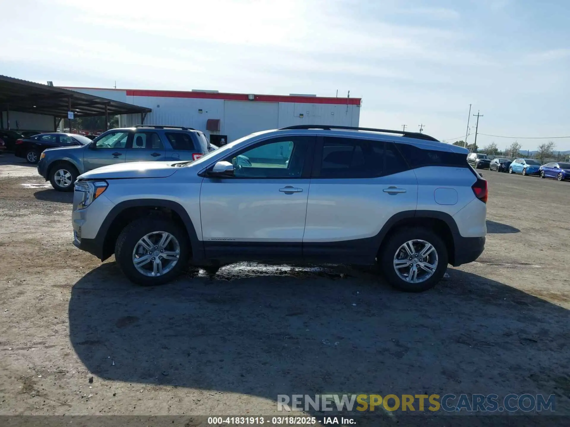 14 Photograph of a damaged car 3GKALTEV0NL127766 GMC TERRAIN 2022