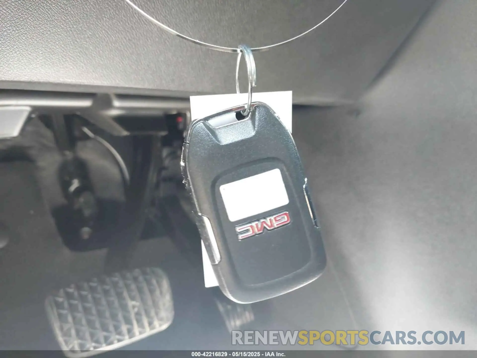 11 Photograph of a damaged car 3GKALTEV0NL206712 GMC TERRAIN 2022