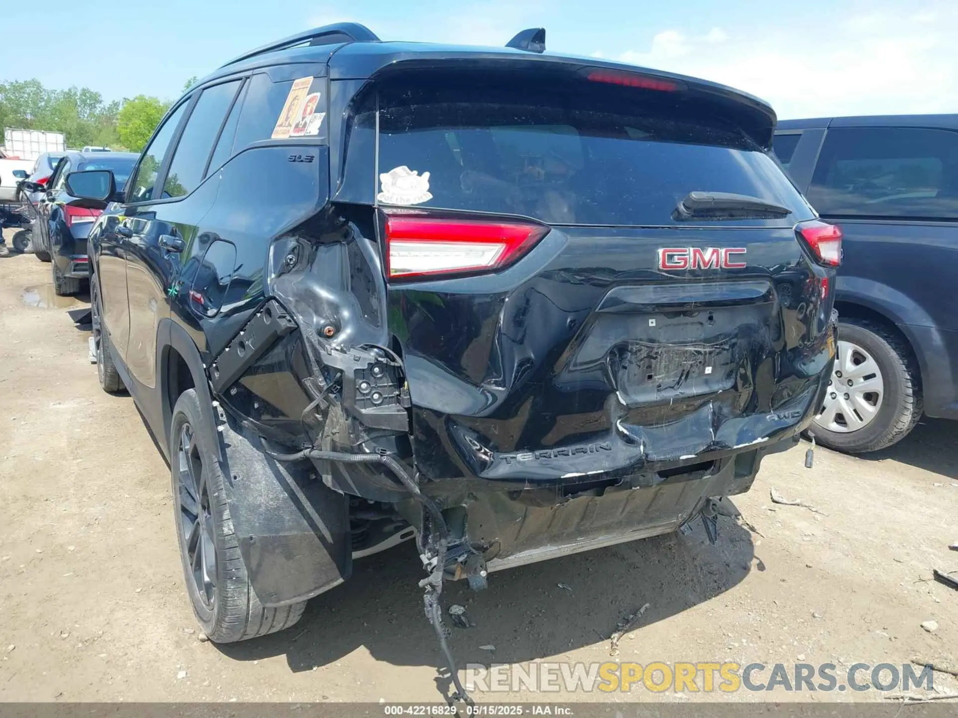6 Photograph of a damaged car 3GKALTEV0NL206712 GMC TERRAIN 2022