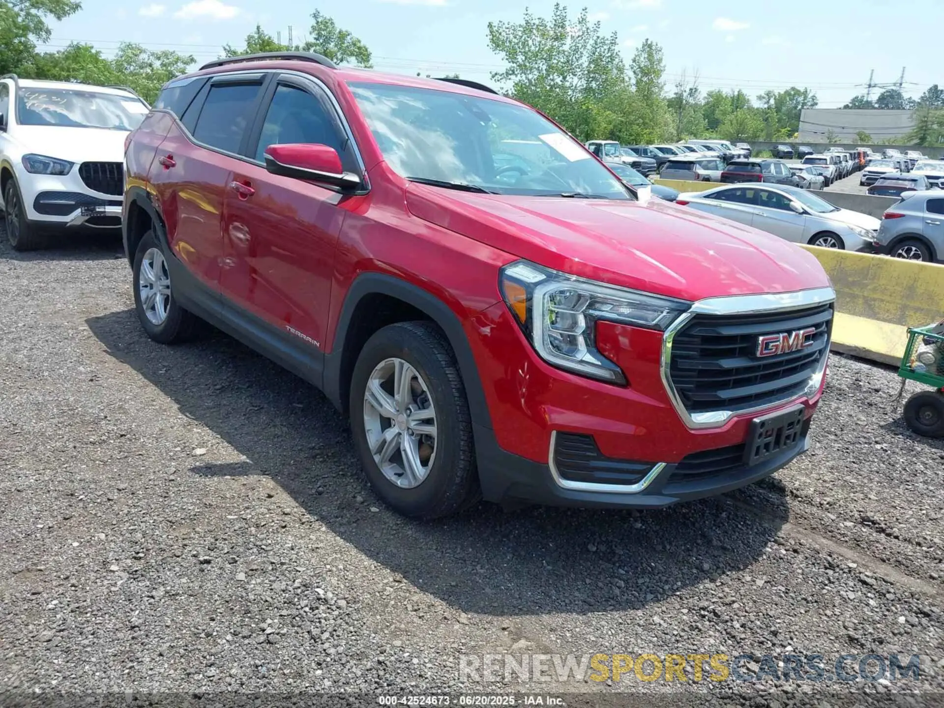 1 Photograph of a damaged car 3GKALTEV1NL117473 GMC TERRAIN 2022