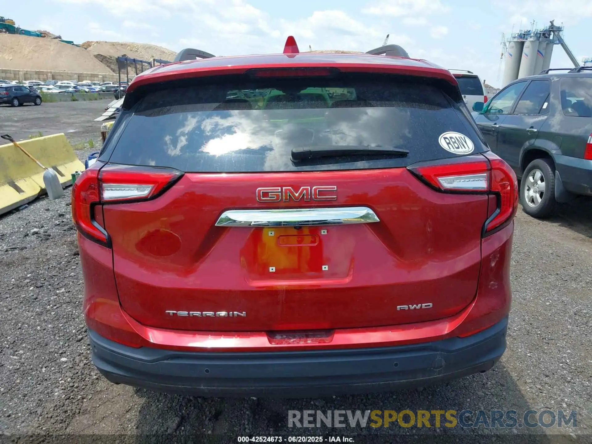 16 Photograph of a damaged car 3GKALTEV1NL117473 GMC TERRAIN 2022
