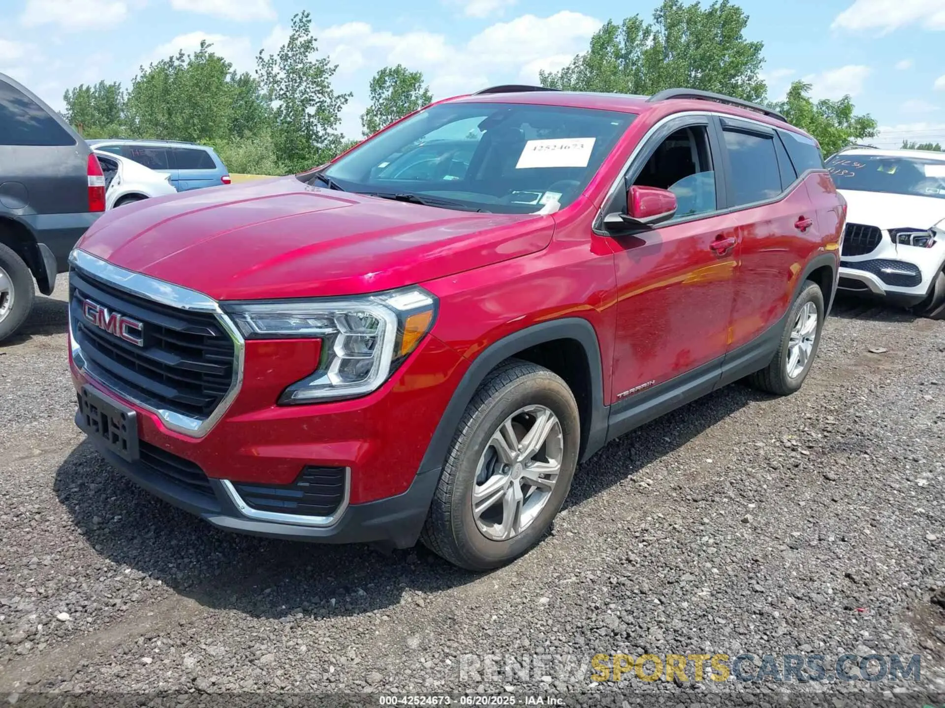 2 Photograph of a damaged car 3GKALTEV1NL117473 GMC TERRAIN 2022