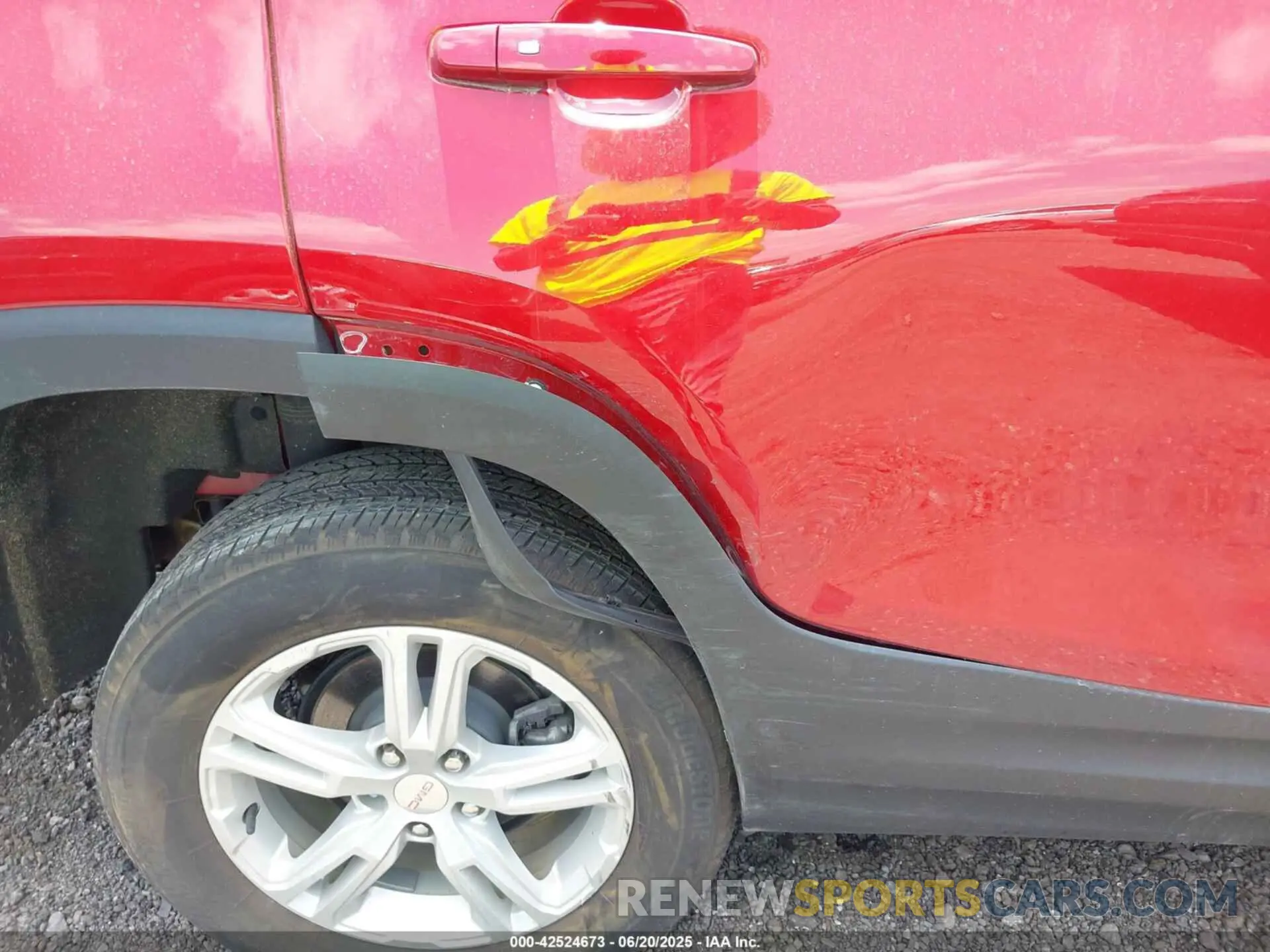 6 Photograph of a damaged car 3GKALTEV1NL117473 GMC TERRAIN 2022