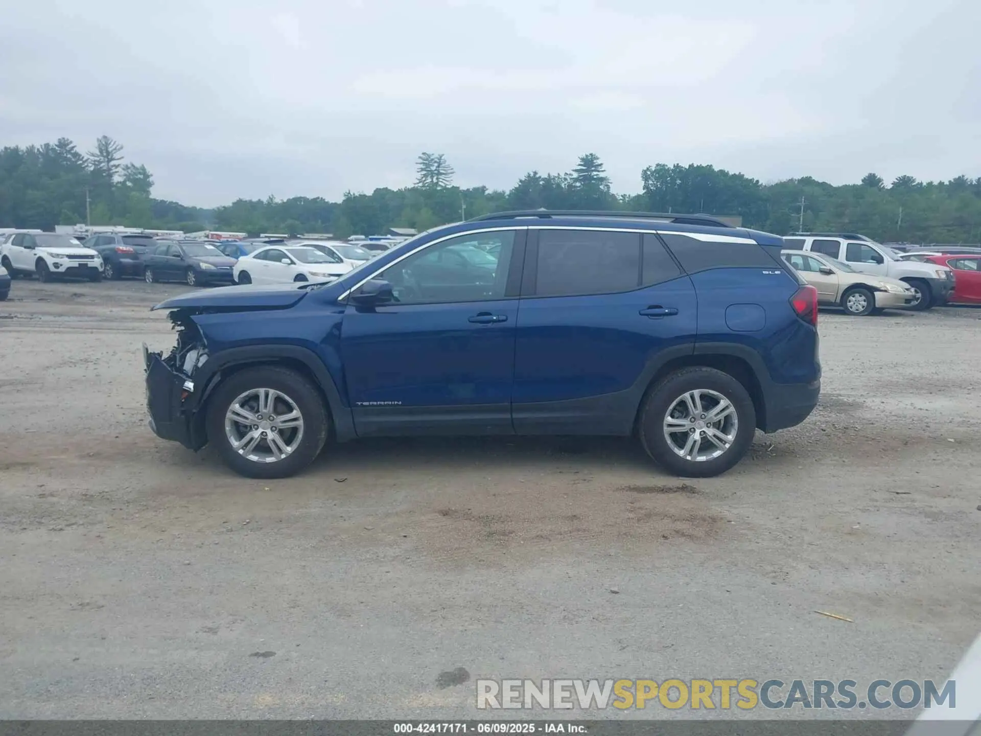 14 Photograph of a damaged car 3GKALTEV1NL142681 GMC TERRAIN 2022