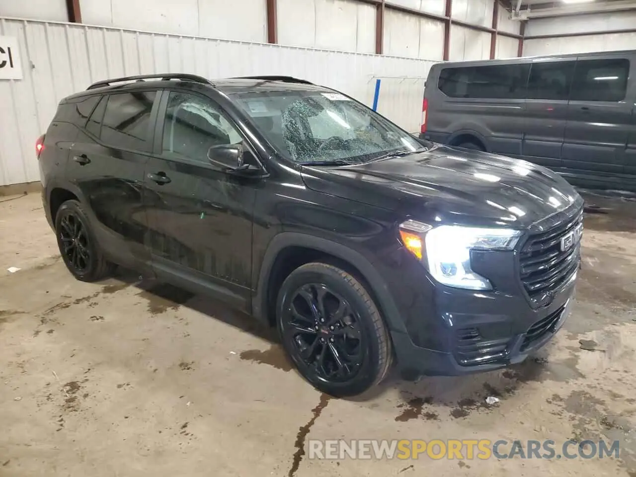4 Photograph of a damaged car 3GKALTEV1NL216522 GMC TERRAIN 2022