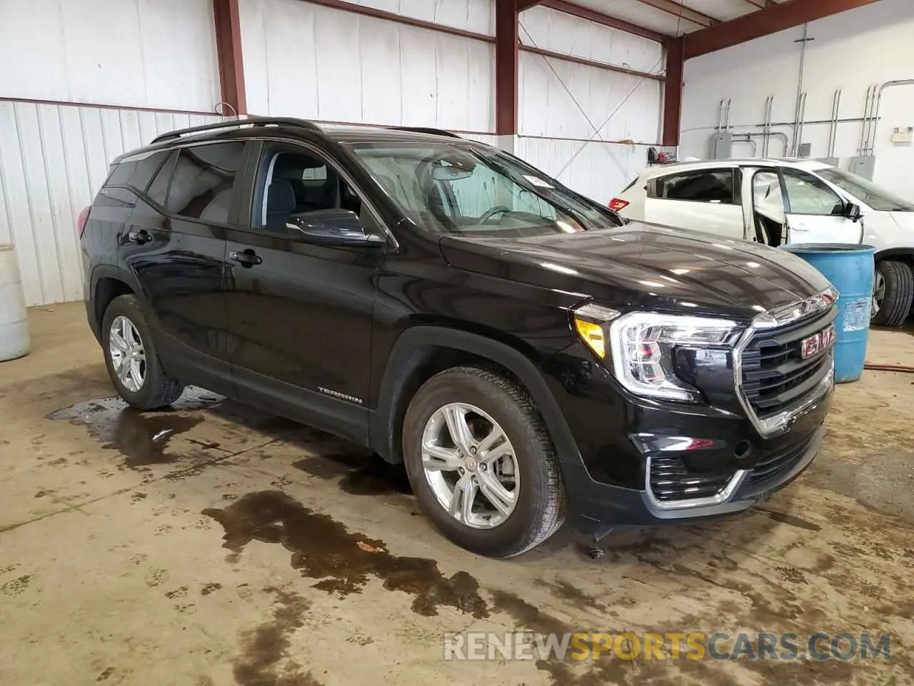 4 Photograph of a damaged car 3GKALTEV1NL221767 GMC TERRAIN 2022