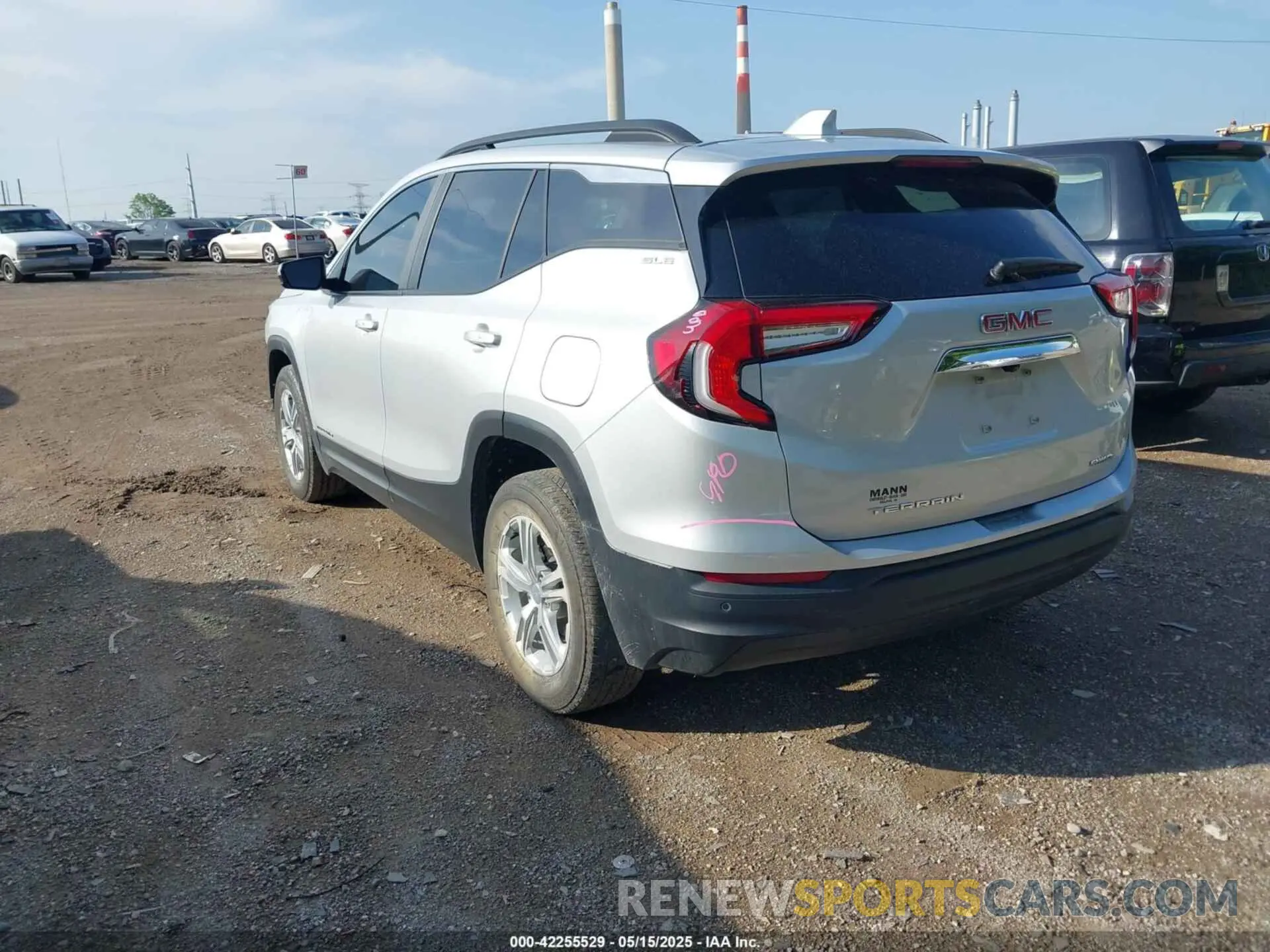 3 Photograph of a damaged car 3GKALTEV2NL248606 GMC TERRAIN 2022