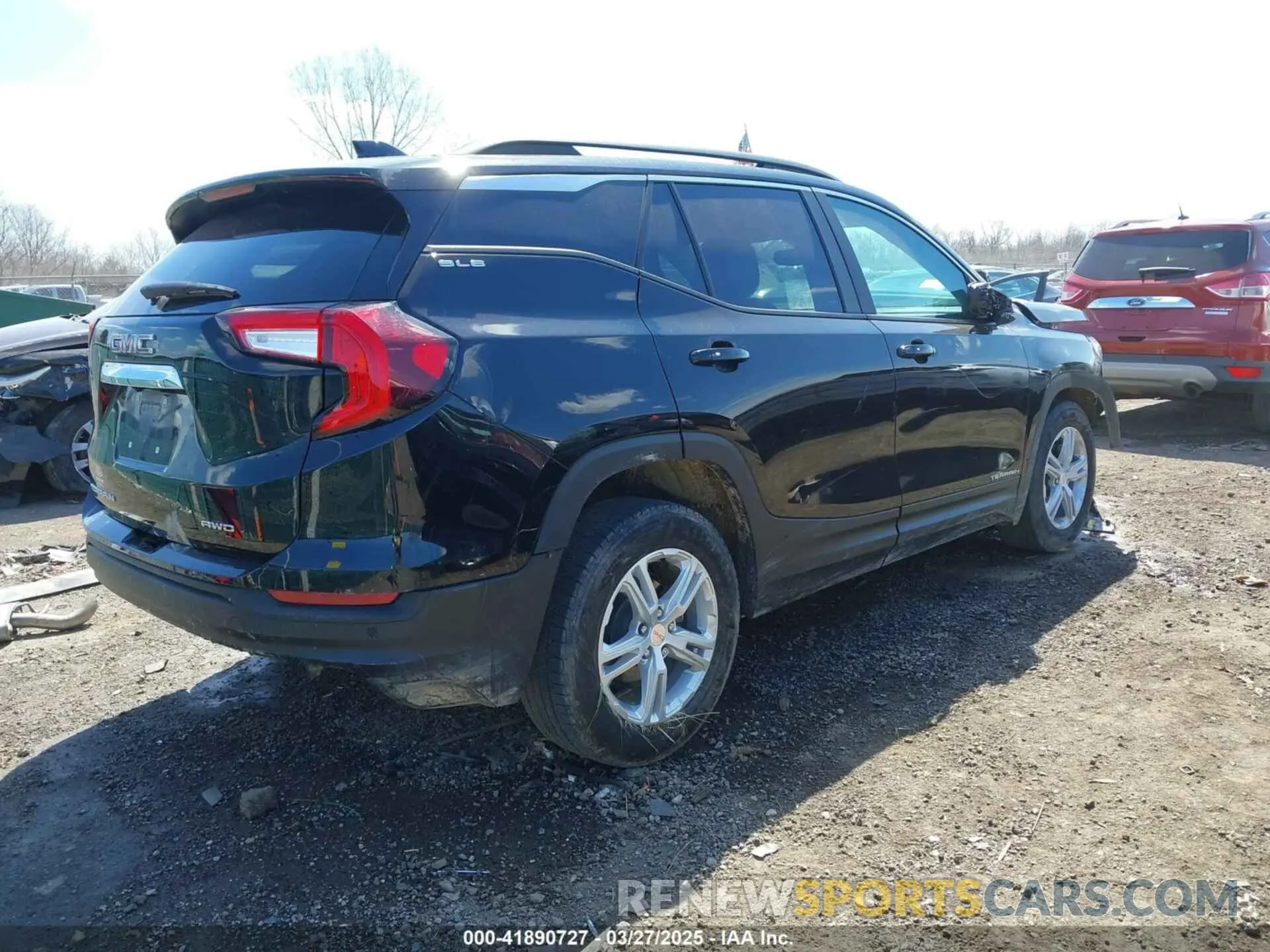 4 Photograph of a damaged car 3GKALTEV3NL110153 GMC TERRAIN 2022