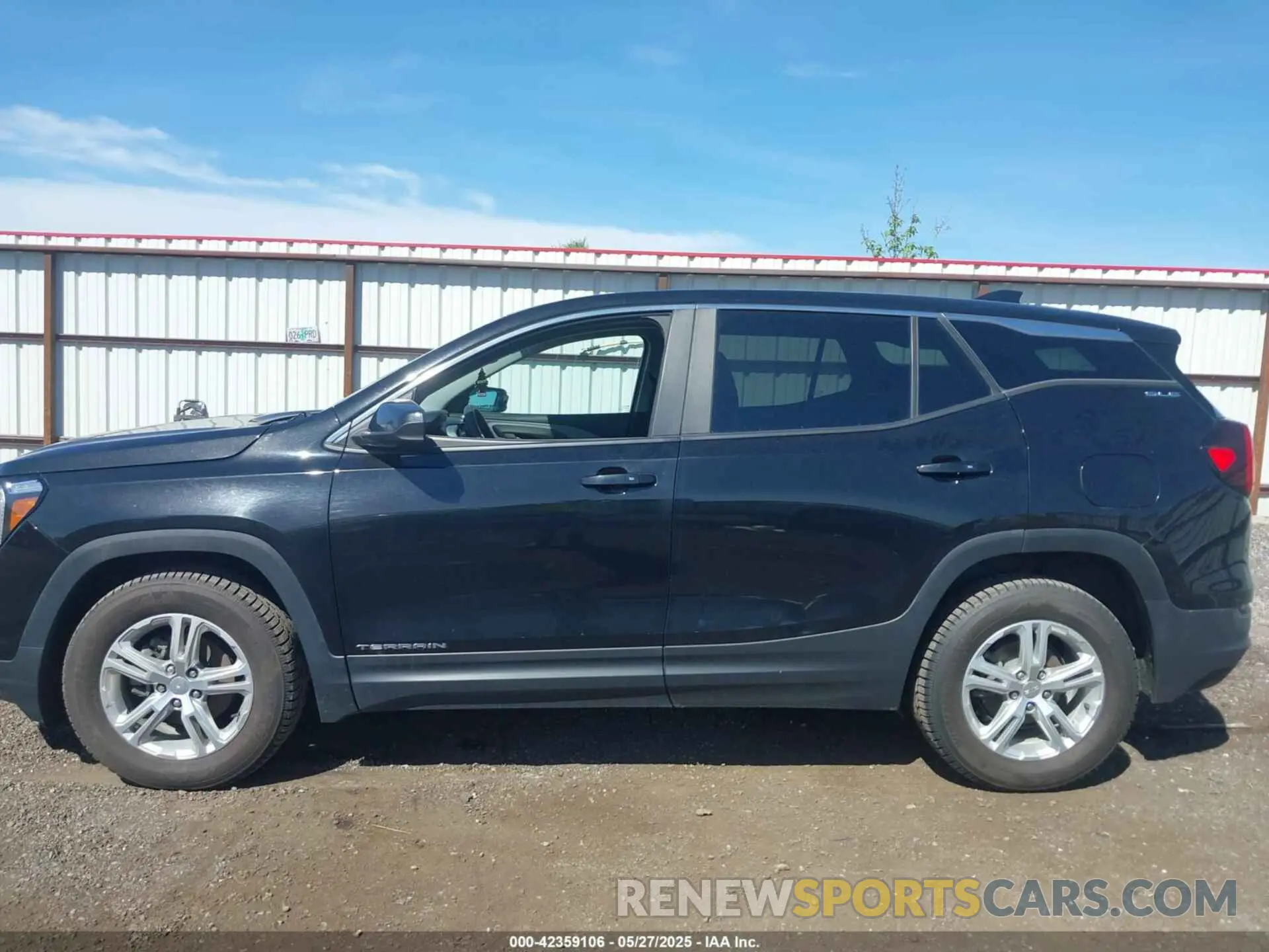 14 Photograph of a damaged car 3GKALTEV3NL167579 GMC TERRAIN 2022