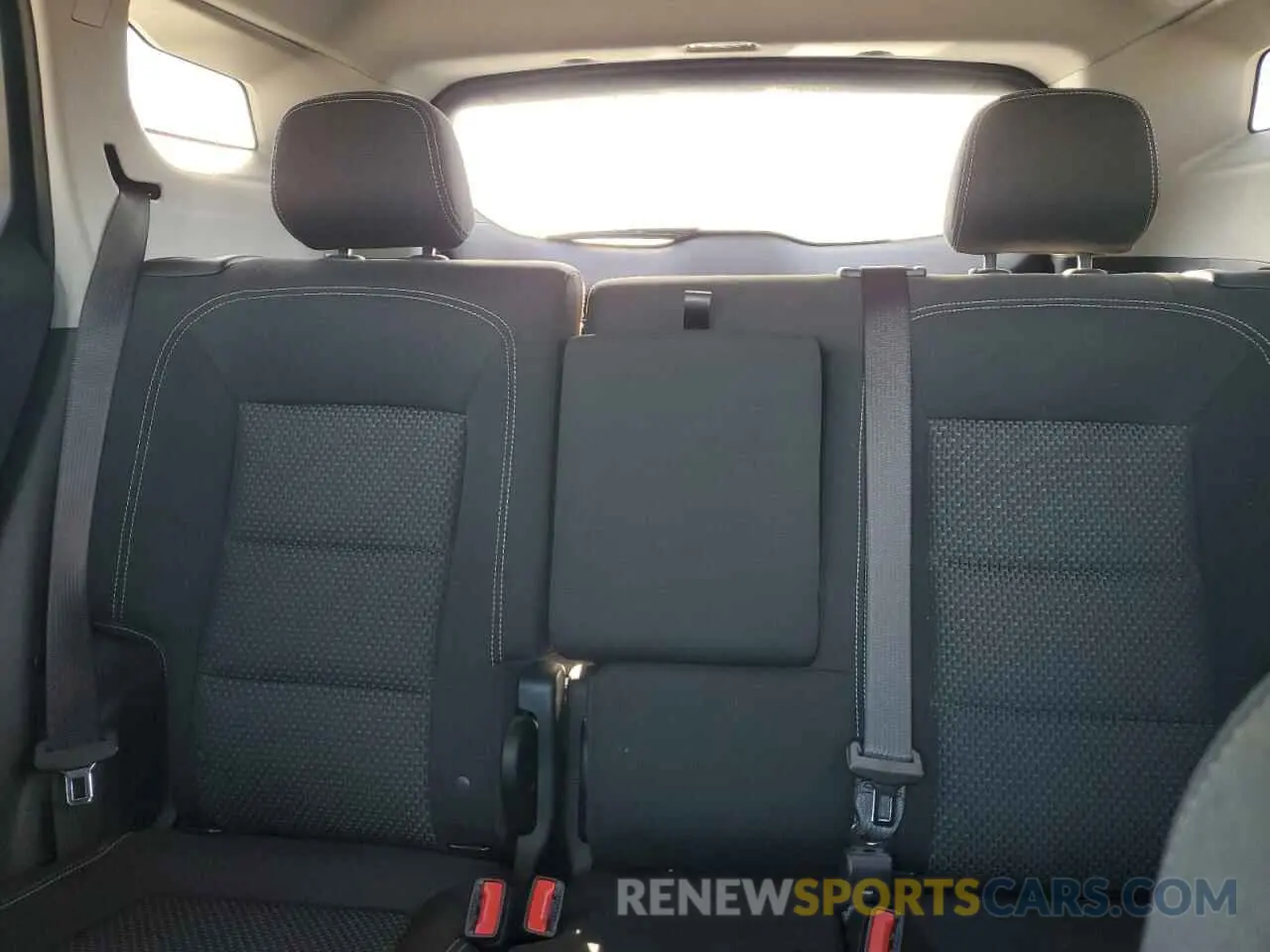 10 Photograph of a damaged car 3GKALTEV3NL177061 GMC TERRAIN 2022