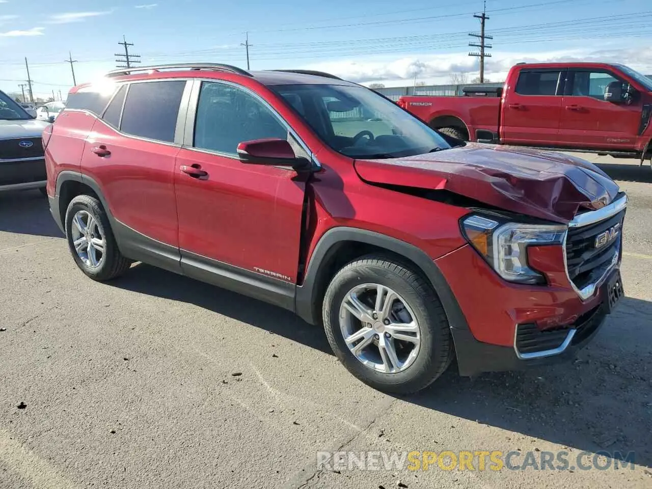 4 Photograph of a damaged car 3GKALTEV3NL177061 GMC TERRAIN 2022