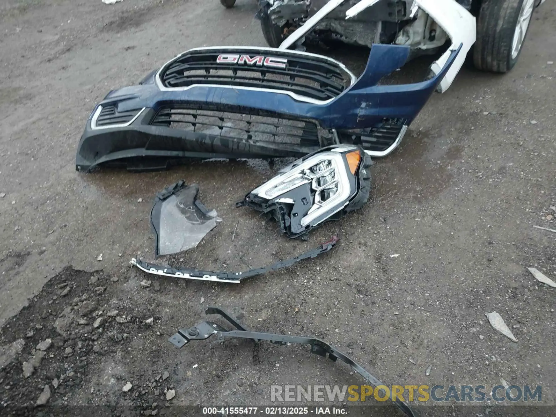 12 Photograph of a damaged car 3GKALTEV3NL191168 GMC TERRAIN 2022