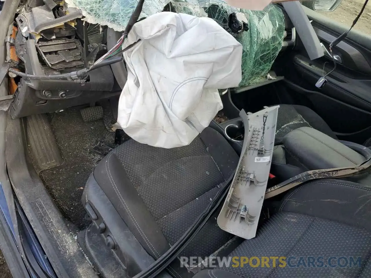 8 Photograph of a damaged car 3GKALTEV4NL226669 GMC TERRAIN 2022