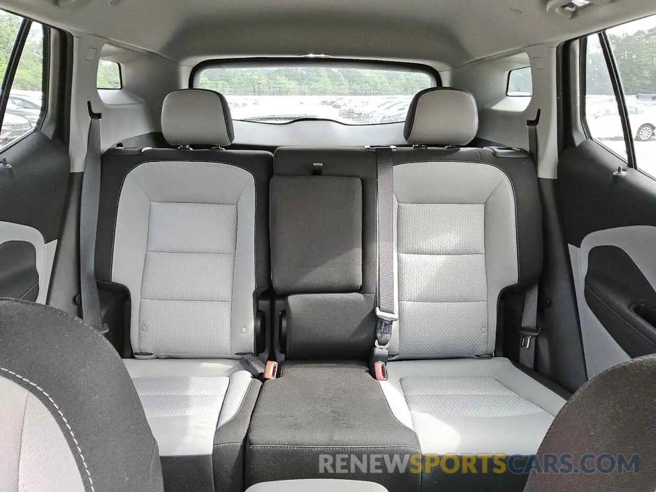10 Photograph of a damaged car 3GKALTEV5NL163078 GMC TERRAIN 2022