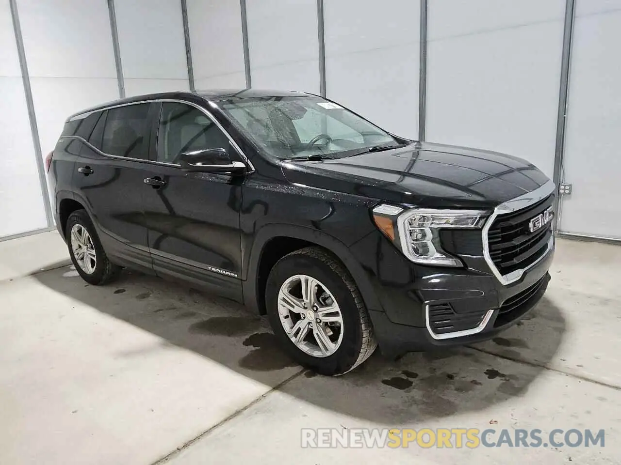 4 Photograph of a damaged car 3GKALTEV5NL163078 GMC TERRAIN 2022