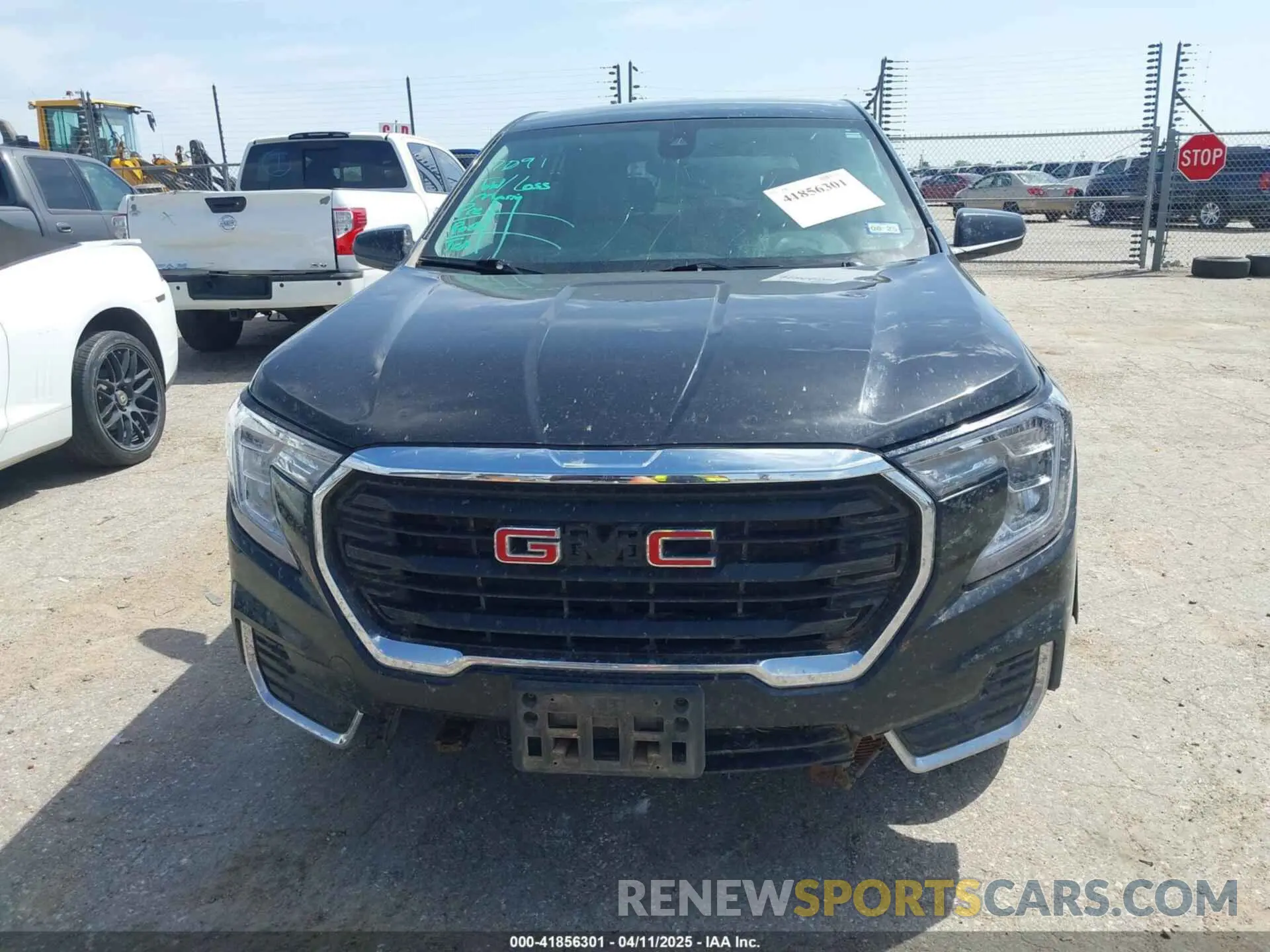 12 Photograph of a damaged car 3GKALTEV5NL173612 GMC TERRAIN 2022
