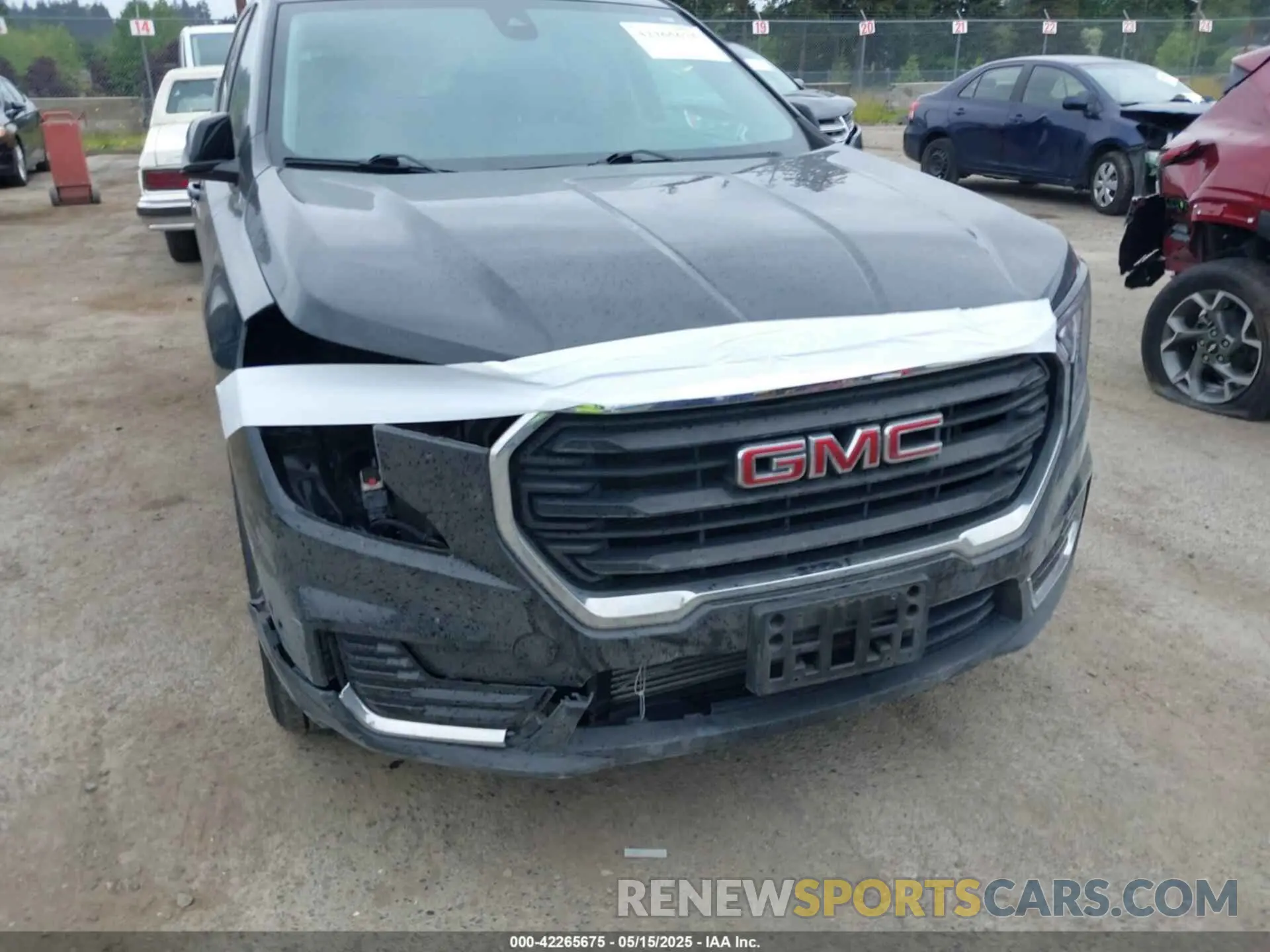 22 Photograph of a damaged car 3GKALTEV6NL167902 GMC TERRAIN 2022