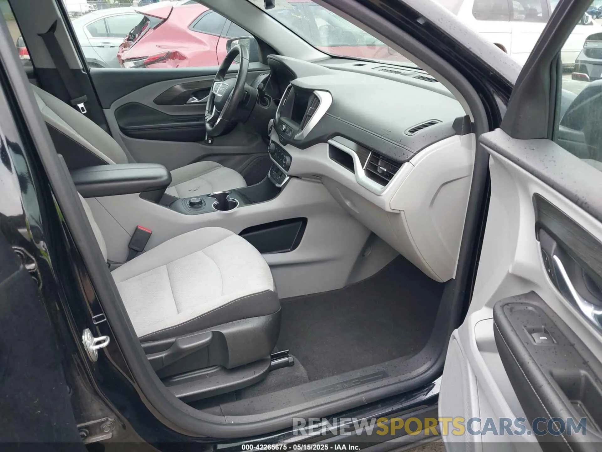 5 Photograph of a damaged car 3GKALTEV6NL167902 GMC TERRAIN 2022