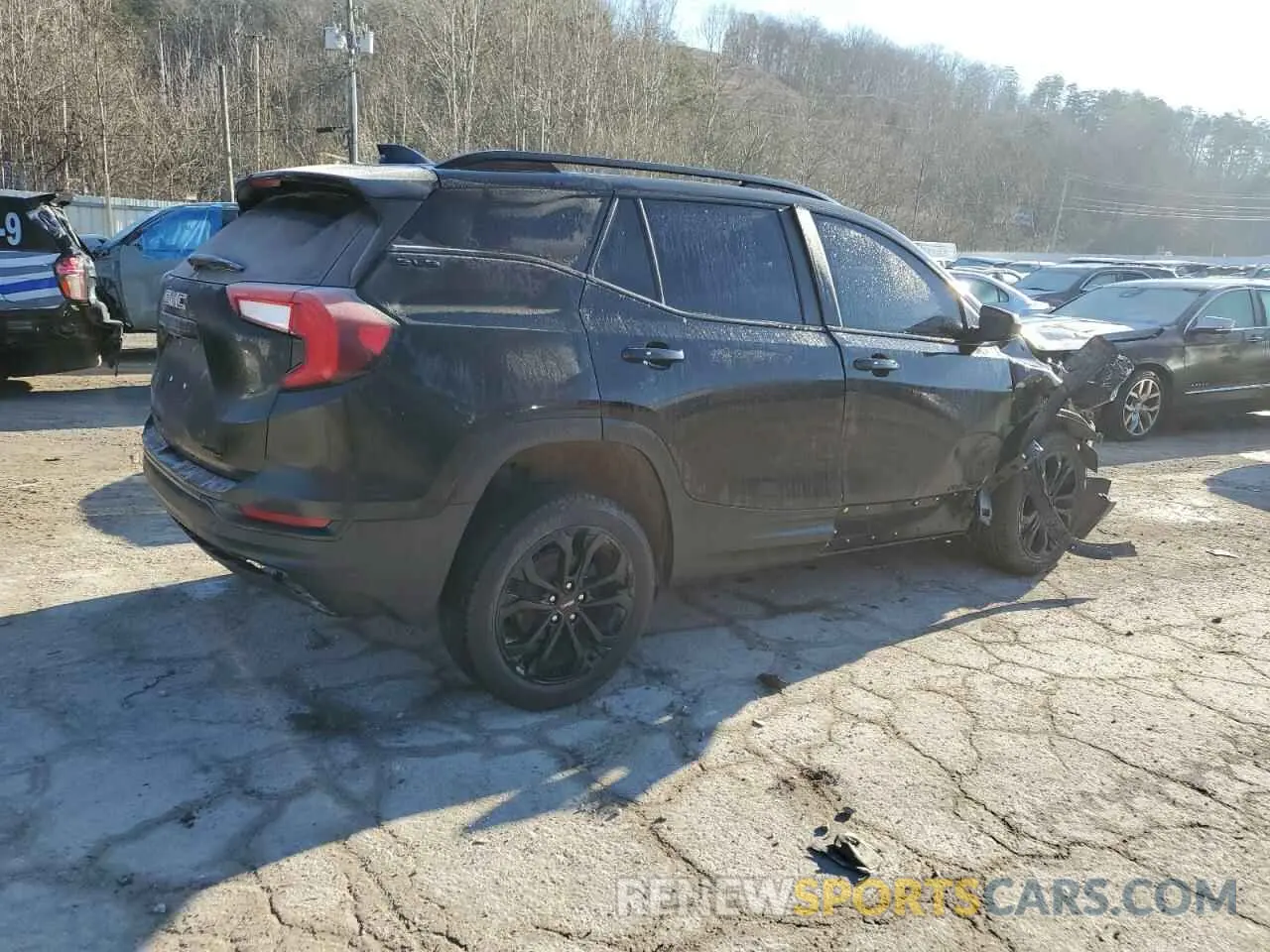 3 Photograph of a damaged car 3GKALTEV6NL174316 GMC TERRAIN 2022