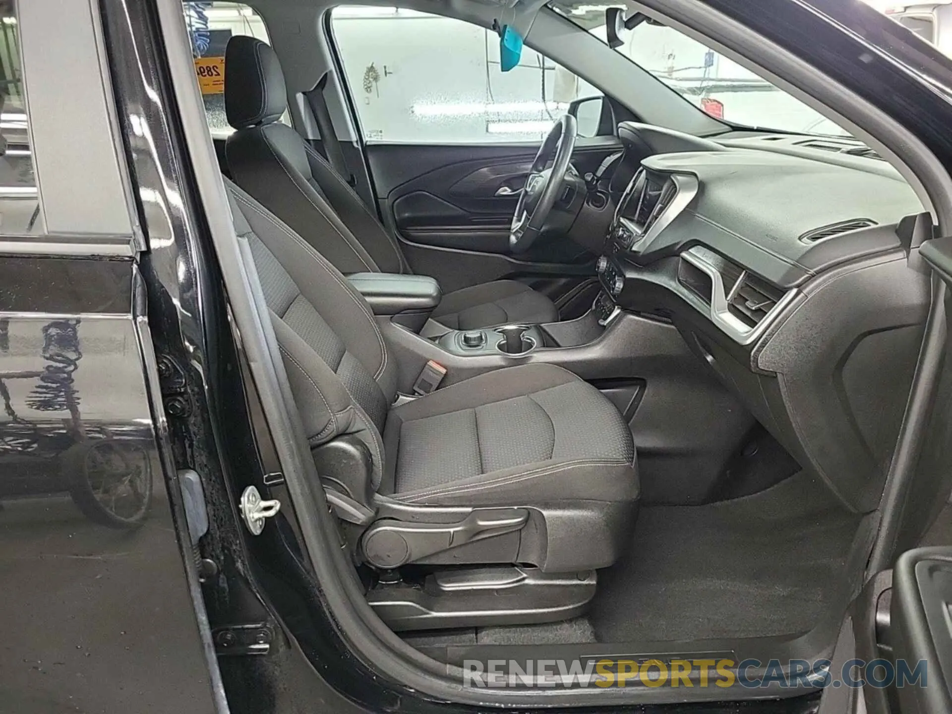 22 Photograph of a damaged car 3GKALTEV7NL234328 GMC TERRAIN 2022