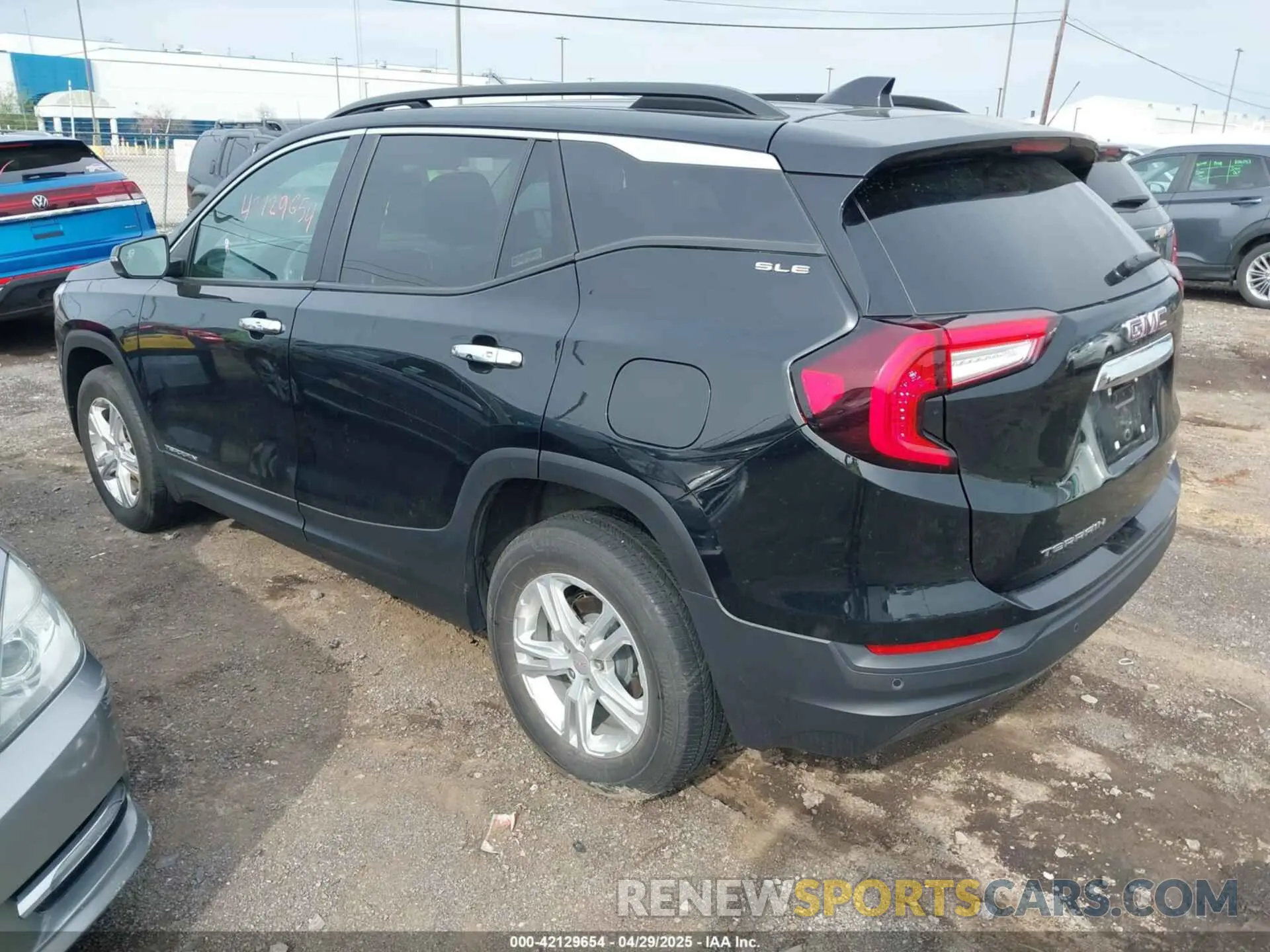3 Photograph of a damaged car 3GKALTEV8NL206134 GMC TERRAIN 2022