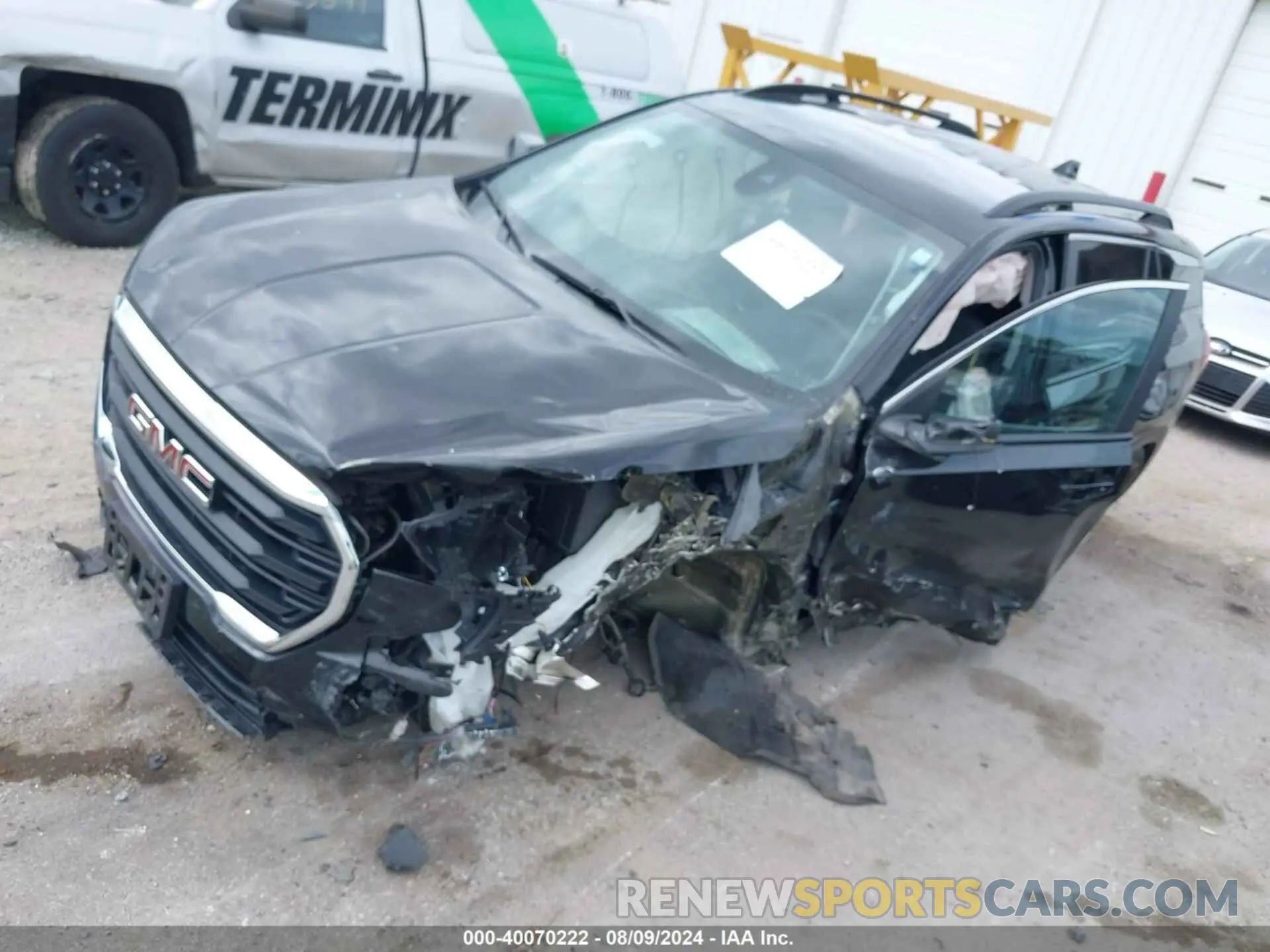2 Photograph of a damaged car 3GKALTEV9NL219488 GMC TERRAIN 2022