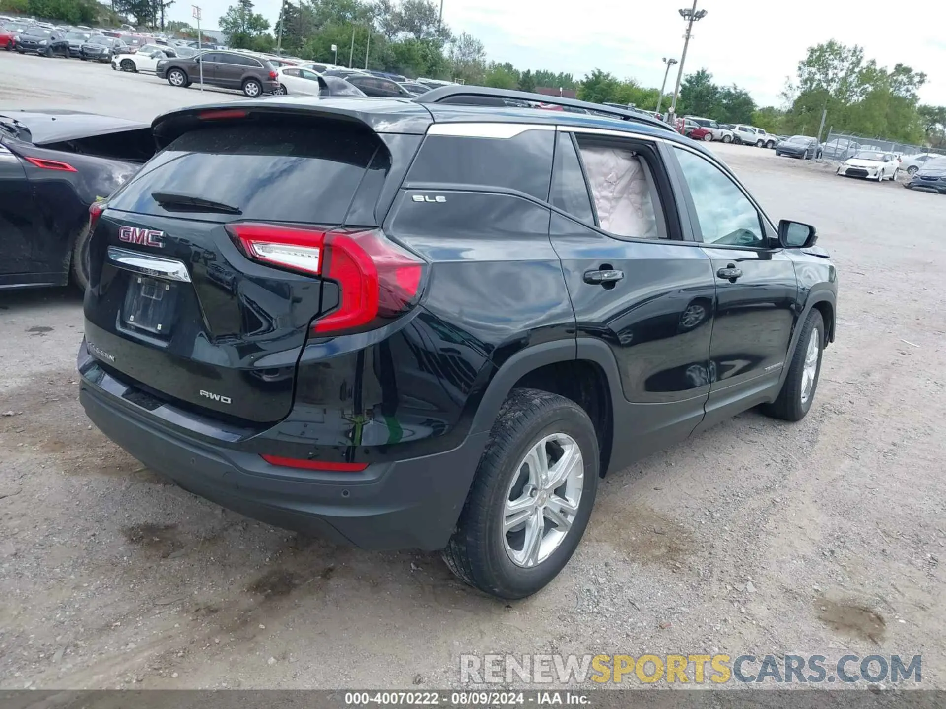 4 Photograph of a damaged car 3GKALTEV9NL219488 GMC TERRAIN 2022