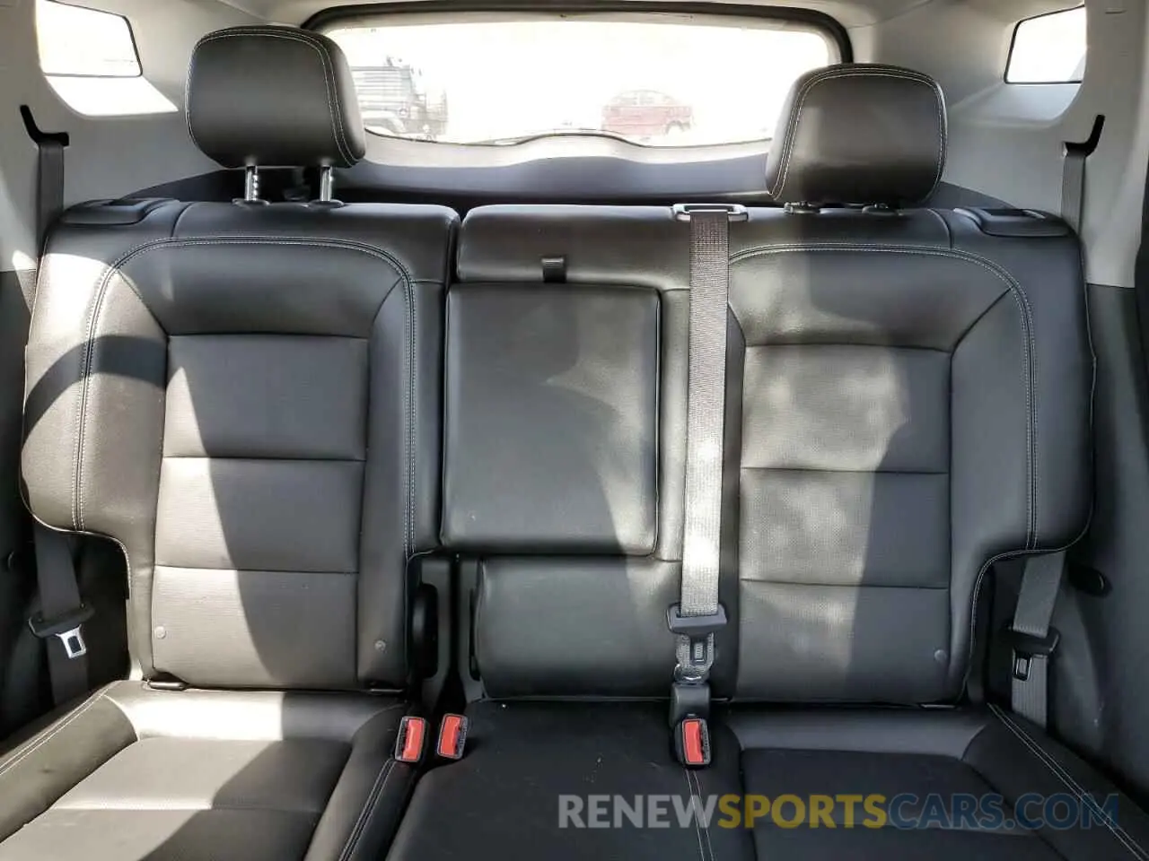 10 Photograph of a damaged car 3GKALVEV0NL105908 GMC TERRAIN 2022