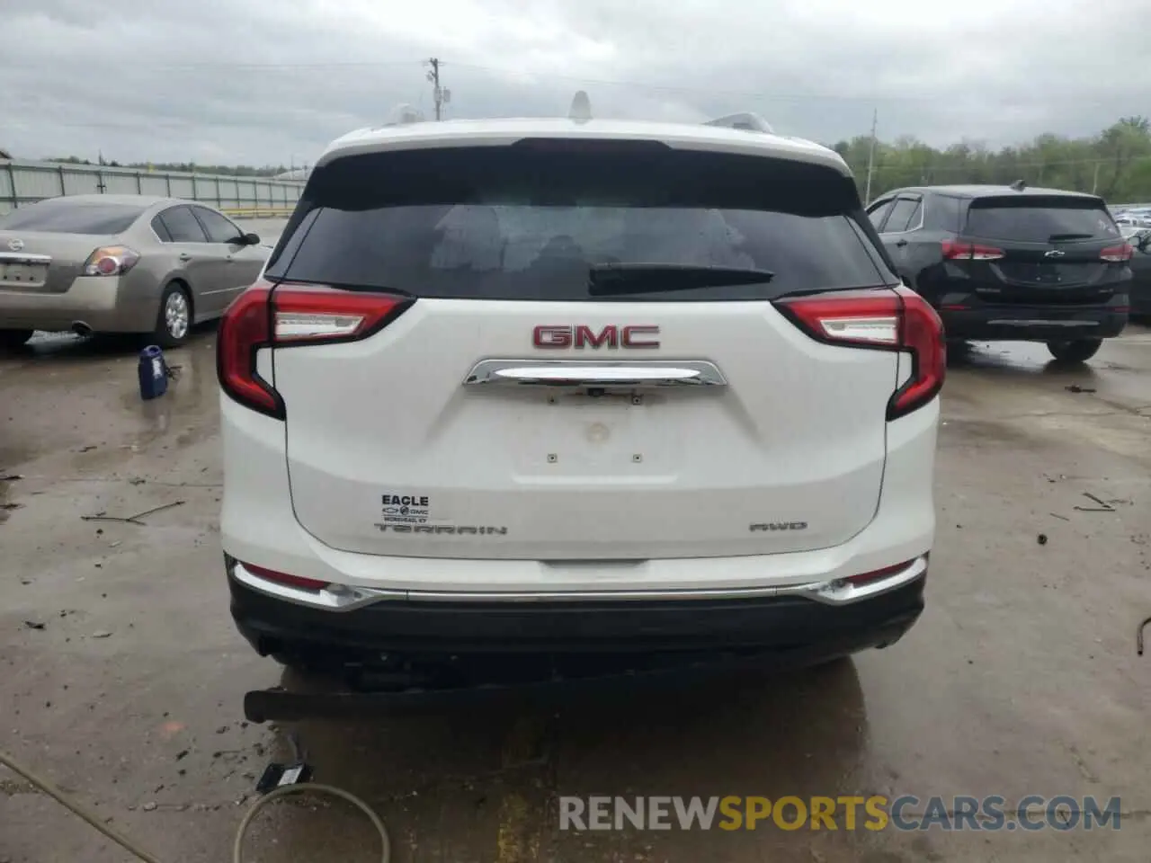 6 Photograph of a damaged car 3GKALVEV0NL113829 GMC TERRAIN 2022