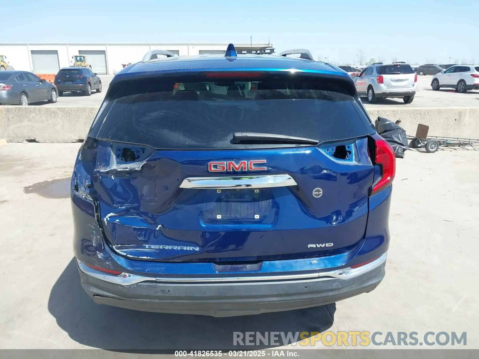 17 Photograph of a damaged car 3GKALVEV0NL183265 GMC TERRAIN 2022