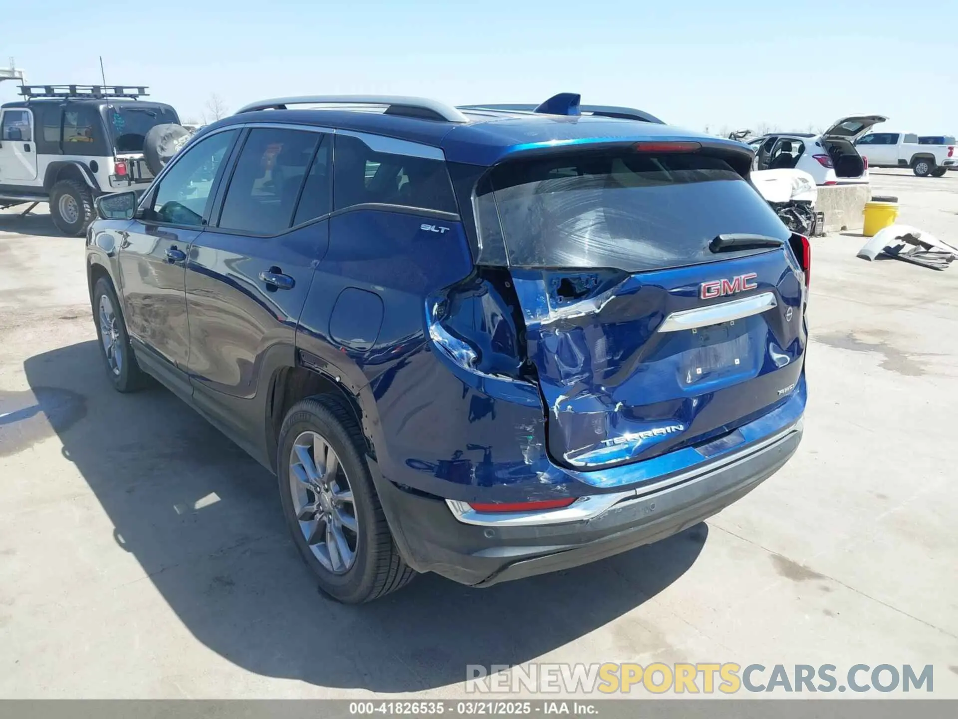 3 Photograph of a damaged car 3GKALVEV0NL183265 GMC TERRAIN 2022